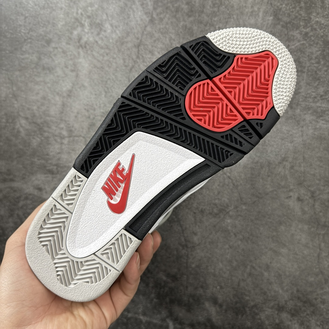 图片[9]-【H11纯原】Air Jordan 4 AJ4 乔4 \”White Cement \” 老款 白水泥 货号：840606-192 尺码：35.5 36 36.5 37.5 38 38.5 39 40 40.5 41 42 42.5 43 44 45 46 47.5 48.5 #纯原外贸平台特供订单 #全套原纸板楦头开发 #原厂特供材料配套加持 #确保原汁原味 完美呈现版型 #原档数据独家私模大底 #男女鞋同步官方开发至47.5 #原装进口轻量化鞋垫 #进口港宝加持 后跟自然饱满 还原公司包裹性 #鞋面采用原装数据贴合技术 #全方位贴合包裹脚型 #鞋跟部鞋底牵引设计 #提供强大的抓地性能 #更适应不同实战场地路面-选品中心