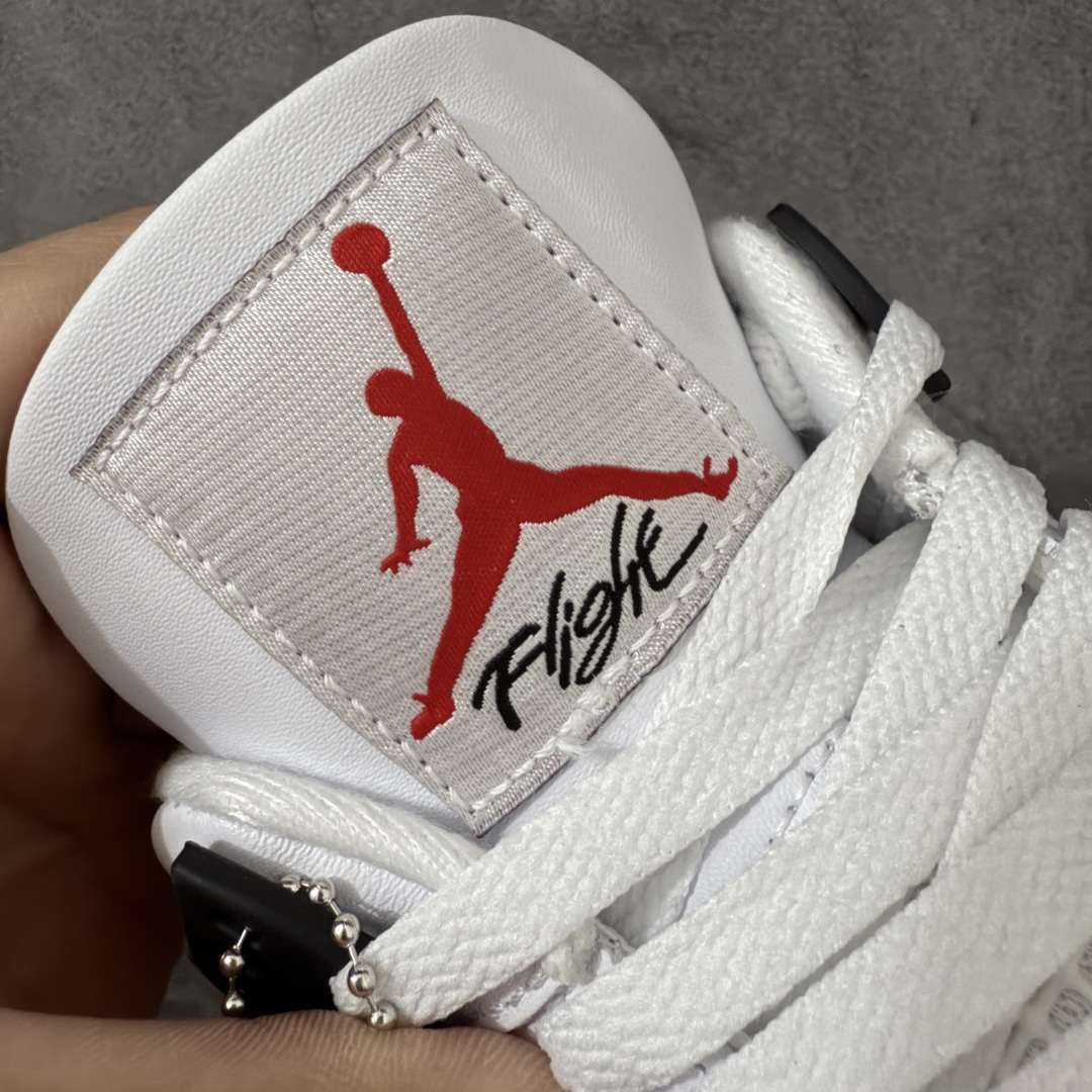 图片[5]-【H11纯原】Air Jordan 4 AJ4 乔4 \”White Cement \” 老款 白水泥 货号：840606-192 尺码：35.5 36 36.5 37.5 38 38.5 39 40 40.5 41 42 42.5 43 44 45 46 47.5 48.5 #纯原外贸平台特供订单 #全套原纸板楦头开发 #原厂特供材料配套加持 #确保原汁原味 完美呈现版型 #原档数据独家私模大底 #男女鞋同步官方开发至47.5 #原装进口轻量化鞋垫 #进口港宝加持 后跟自然饱满 还原公司包裹性 #鞋面采用原装数据贴合技术 #全方位贴合包裹脚型 #鞋跟部鞋底牵引设计 #提供强大的抓地性能 #更适应不同实战场地路面-选品中心