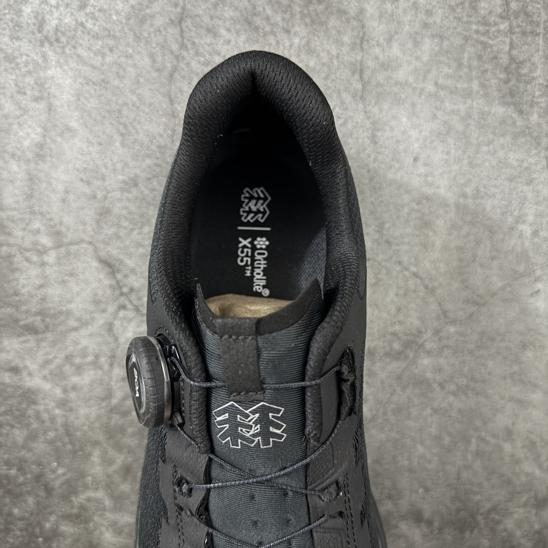 图片[8]-【莞产纯原】可隆KOLON SPORT CITY BOA 抓地止滑户外 生活休闲鞋 男女同款 黑色 针织网面鞋面 柔软贴合脚型 防滑V黄金大底纹路深似锯齿，泥地、陡坡都稳稳拿捏 黑色耐脏又百搭，日常穿去上班是低调质感，进山徒步是可靠装备，从城市到山野，一双鞋承包所有 “出走计划” 尺码：39-44无半码-选品中心