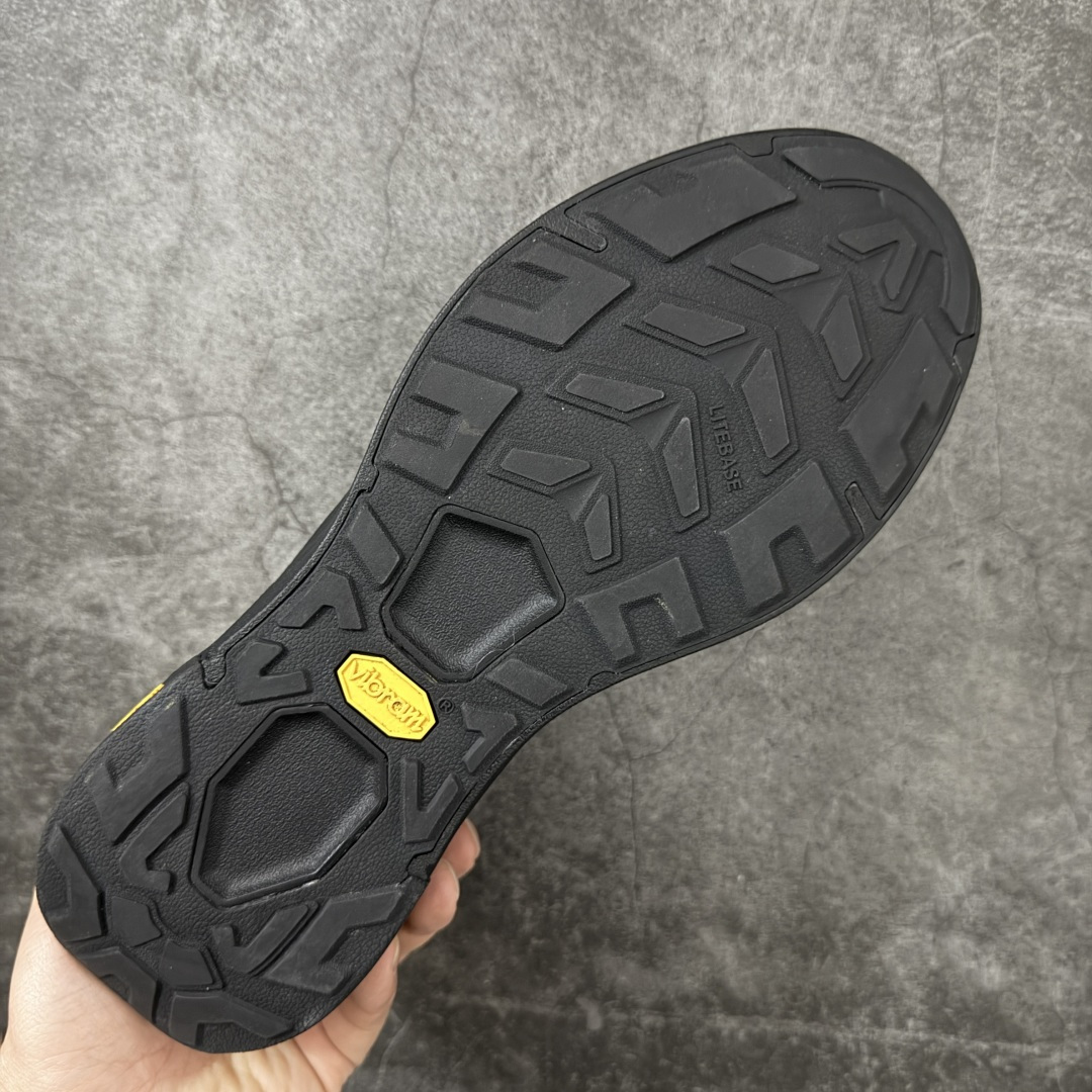 图片[9]-【莞产纯原】可隆KOLON SPORT CITY BOA 抓地止滑户外 生活休闲鞋 男女同款 黑色 针织网面鞋面 柔软贴合脚型 防滑V黄金大底纹路深似锯齿，泥地、陡坡都稳稳拿捏 黑色耐脏又百搭，日常穿去上班是低调质感，进山徒步是可靠装备，从城市到山野，一双鞋承包所有 “出走计划” 尺码：39-44无半码-选品中心