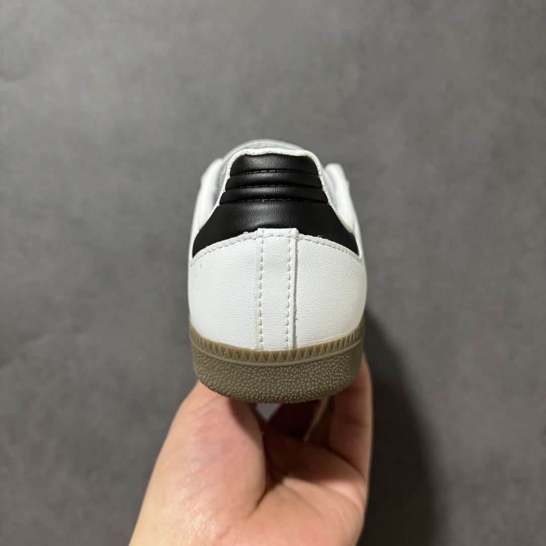 图片[4]-特价【GQ福利】Samba B75806桑巴板鞋 独家定制原厂高密度鞋带！真正除了材料不同其它工艺全部到位的东西！放心冲刺! 内卷市场！ 尺码：35.5 36 36.5 37 38 38.5 39 40 40.5 41 42 42.5 43 44 44.5 45 46-选品中心