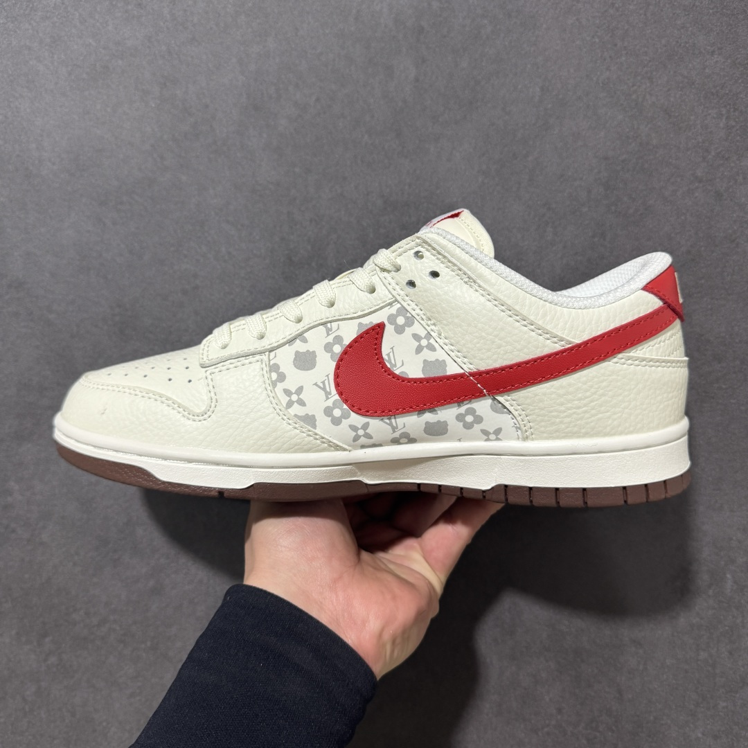 图片[2]-【定制版】公司级 耐克Nike Dunk Low 板鞋 SB系列经典百搭休闲运动板鞋加厚鞋舌的填充，使舒适性大大提升，同时也更方便穿脱中底部分则加入了脚感柔软舒适ZoomAir气垫，有效吸收滑板等极限运动在落地时带来的冲击力，为街头运动者们提供更好的保护。 货号：HF0391-001 尺码：36 36.5 37.5 38 38.5 39 40 40.5 41 42 42.5 43 44 45-选品中心