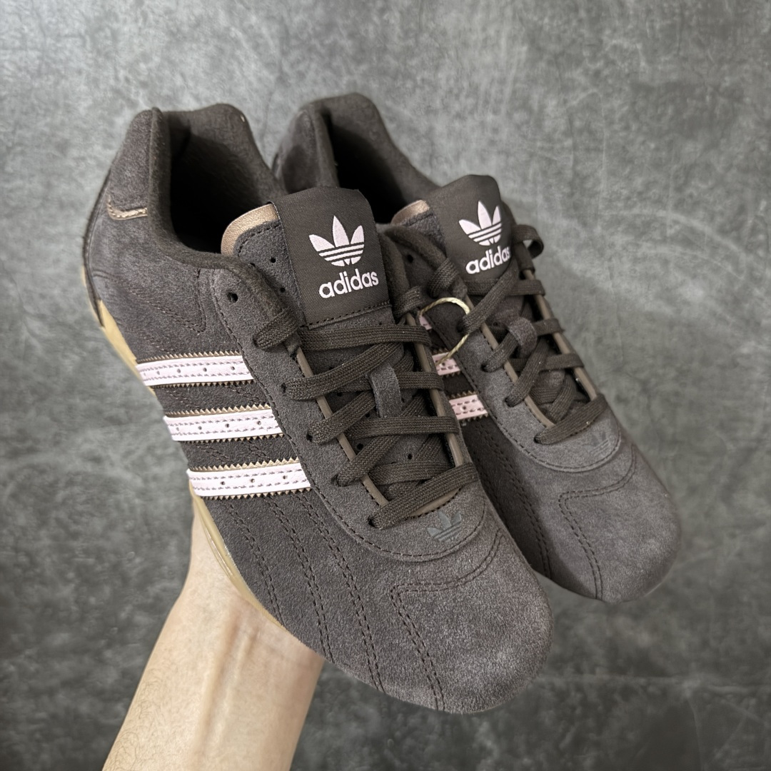 放 【渠道纯原版】Adidas Originals Adiracer Lo 阿迪达斯潮流防滑耐磨休闲跑步鞋 市售最高版本 注意区分通货 原厂原数据版型 皮料切割干净无任何毛边 鞋型细节完美 超高清洁度 货号：JR8867 尺码：35.5 36 36.5 37 38 38.5 39 40 40.5 41 42 42.5 43 44 44.5 45-选品中心