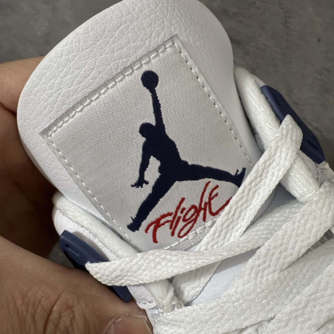 图片[7]-【H11纯原】Air Jordan AJ4 Retro 午夜蓝 DH6927-140 尺码：35.5 36 36.5 37.5 38 38.5 39 40 40.5 41 42 42.5 43 44 45 46 47.5 48.5 #纯原外贸平台特供订单 #全套原纸板楦头开发 #原厂特供材料配套加持 #确保原汁原味 完美呈现版型 #原档数据独家私模大底 #男女鞋同步官方开发至47.5 #原装进口轻量化鞋垫 #进口港宝加持 后跟自然饱满 还原公司包裹性 #鞋面采用原装数据贴合技术 #全方位贴合包裹脚型 #鞋跟部鞋底牵引设计 #提供强大的抓地性能 #更适应不同实战场地路面-选品中心