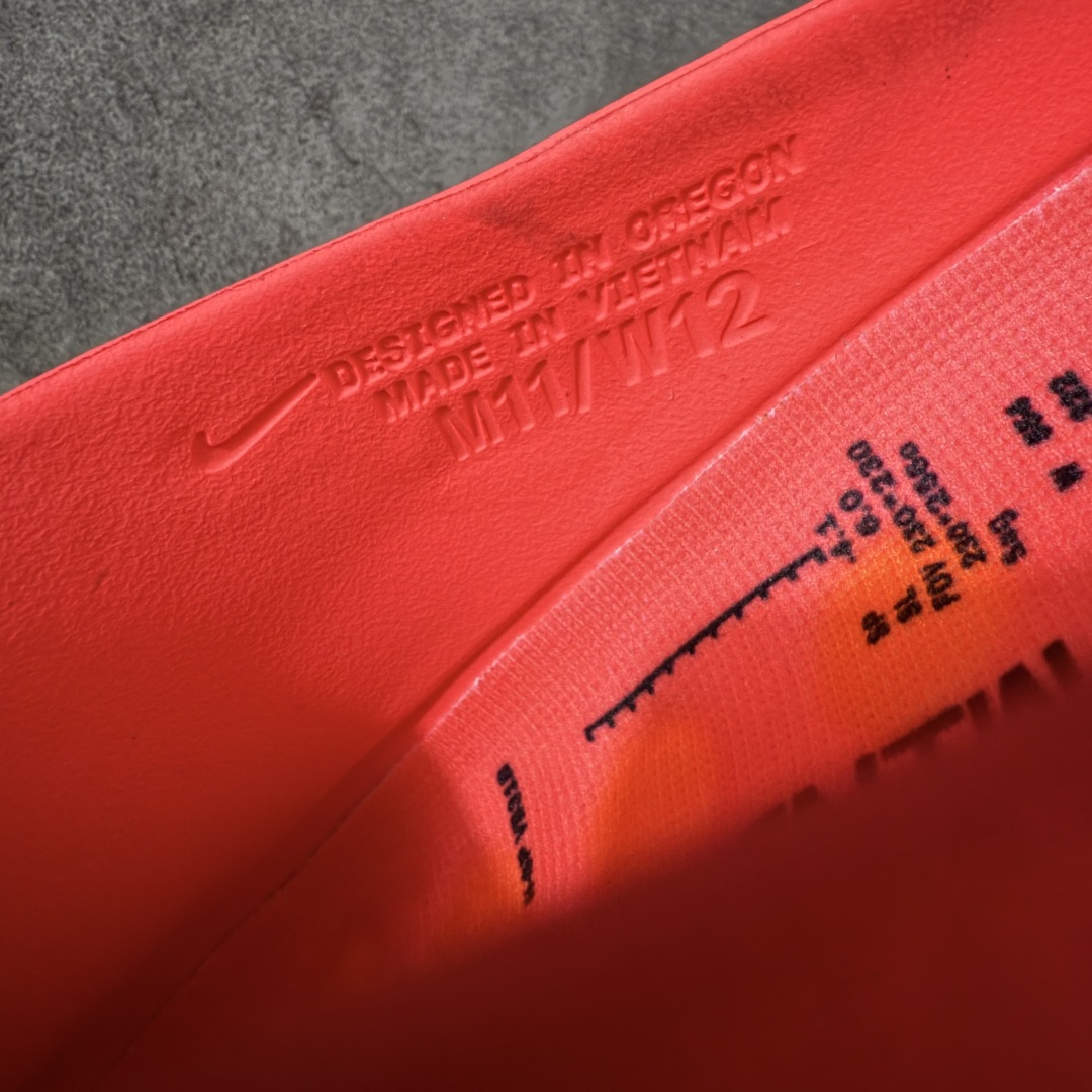 图片[6]-【PK纯原】NK Mind 001 Sail 黑科技足底按摩舒适贴合训练鞋 红色HQ4307-600 顶级版本 正确细节 1：1标配组合底 MD软底 渐变雾面大底 超高清洁度 按摩功能效果同步原版 区别市场通货 Mind 001 从神经科学中汲取灵感，打造出一款不仅外观独特，更能为穿着者带来别样感知体验的球鞋，此次新作将继续延续此核心方向。历时十年打磨的 Mind 系列，承载着 Nike 对未来鞋款的愿景呈现。系列中的每双鞋，外底均由 22 个独立泡沫结节构成，旨在模拟赤足般的体验。这些结节N通过与足底感官感受器的相互作用，从而促进人体的自然步态。 尺码：36-47.5=36 37.5 38.5 40 41 42.5 44 45 46 47.5 和官网一样偏小一码-选品中心