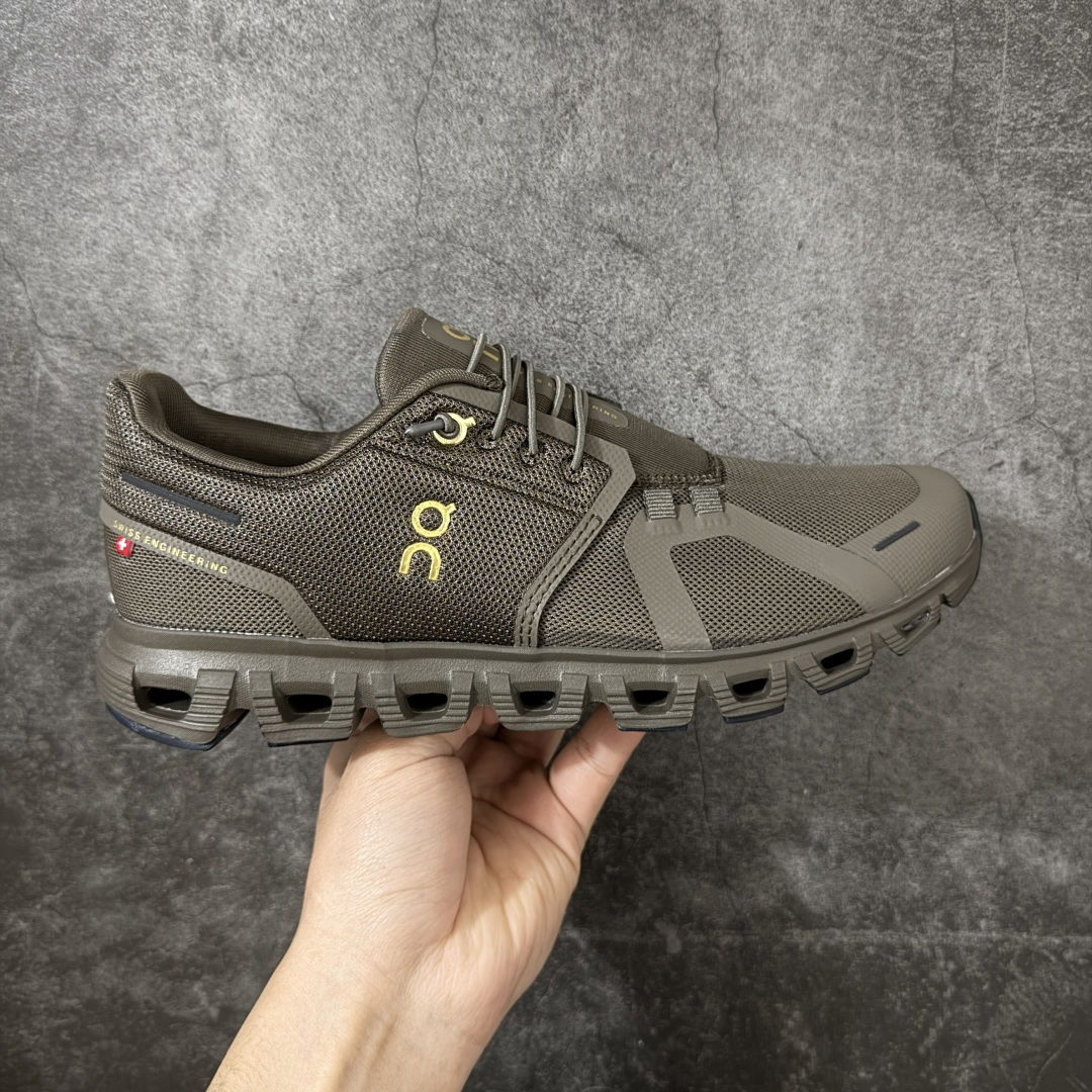 【公司级】On昂跑 Cloud 6 CNY马年限定 舒适贴合跑步鞋 男女款 浅棕金 低帮厚底轻量舒适多功能休闲运动慢跑鞋 #原数据开发纸版楦型 #采用人体工程超薄透气网织物鞋面材质 #搭载隐藏速度中板 #镂空CloudTec®️科技泡棉缓震加厚中底 #外置耐磨防滑橡胶底片❗️ 尺码：36 36.5 37.5 38 38.5 39 40 40.5 41 42 42.5 43 44 45 46-选品中心