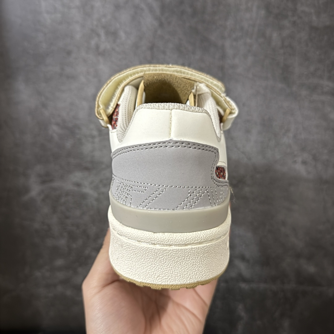 图片[4]-【纯原C版】AD Forum 84 Low OG 低帮百搭潮流休闲运动板鞋 HQ4604 全套原纸板楦头开发 市场最新版 头层皮料加持 以复古篮球鞋的外形为基础 采用皮革拼接 简约百搭 更加贴合舒适 中底内侧网格造型起到点睛之笔 外底橡胶 更显复古 尺码：36 36.5 37.5 38 38.5 39 40 40.5 41 42 42.5 43 44 44.5 45-选品中心