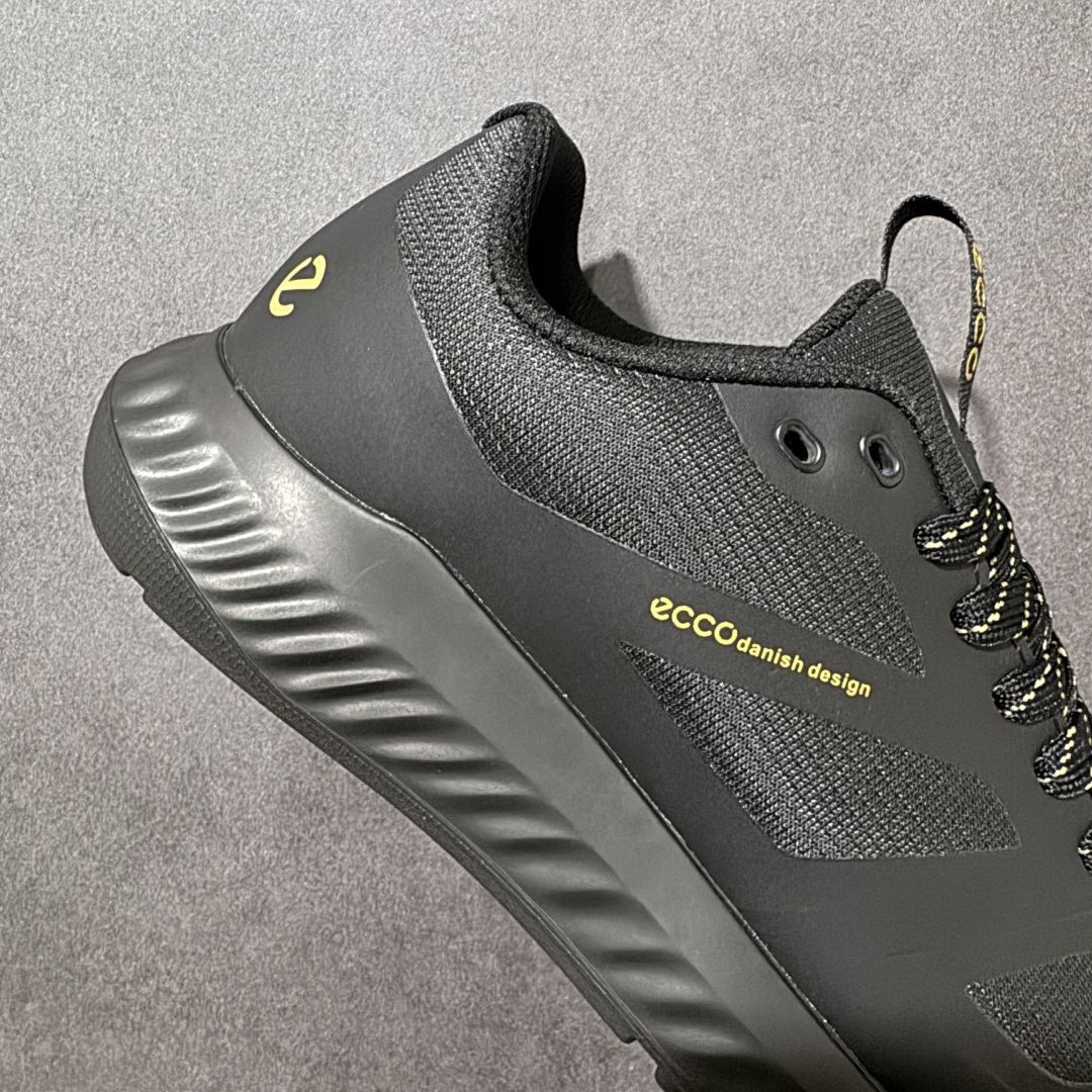 图片[6]-【公司级】Ecco 爱步健步BIOMC 25周年新款百搭跑步健身鞋   #鞋面采用迪尼玛牛皮，轻盈柔韧耐磨，提供抗撕裂性能 自然律动科技，符合人体工学鞋楦，贴近足部形态 穿着更舒适 直接注塑工艺连接鞋面与鞋底，一体成型，合脚稳固 橡胶外底适应多种地形，抓地耐磨，稳定支撑 完美平衡颜值与性能，拓展穿搭可能性 都市探索 步履悠然  货号：875825 尺码：39 40 41 42 43 44-选品中心