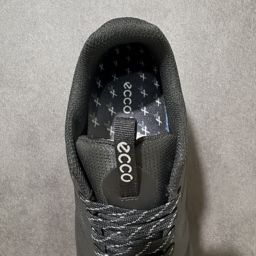 图片[7]-【公司级】Ecco 爱步健步BIOMC 25周年新款百搭跑步健身鞋   #鞋面采用迪尼玛牛皮，轻盈柔韧耐磨，提供抗撕裂性能 自然律动科技，符合人体工学鞋楦，贴近足部形态 穿着更舒适 直接注塑工艺连接鞋面与鞋底，一体成型，合脚稳固 橡胶外底适应多种地形，抓地耐磨，稳定支撑 完美平衡颜值与性能，拓展穿搭可能性 都市探索 步履悠然  货号：875825 尺码：39 40 41 42 43 44-选品中心