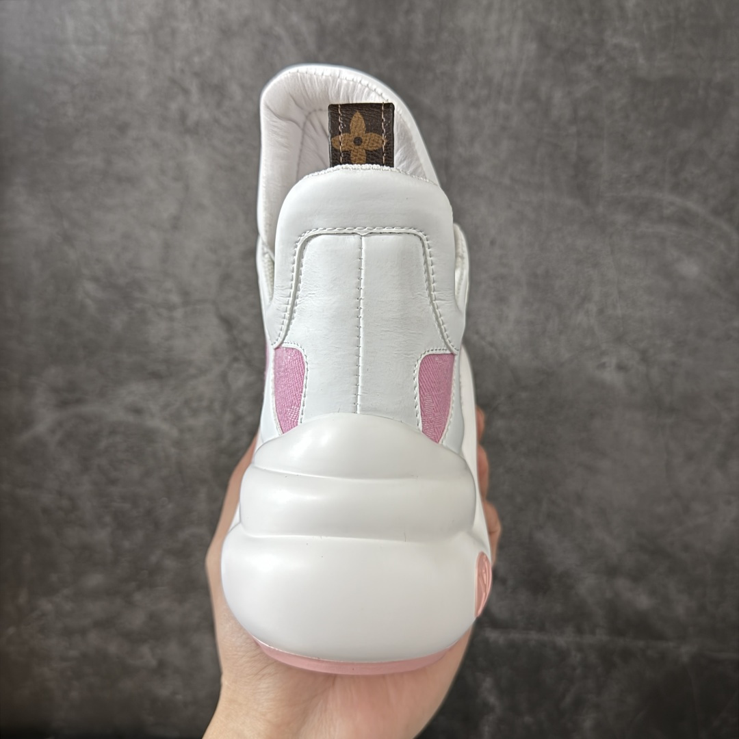 图片[4]-【YS纯原】广奢高端货Louis Vuitton 路易威登LV Archlight Sneakers系列 真皮拼色弓型拱桥底运动鞋 INS炸款 · 米兰走秀风 高奢质感 ✦ 高奢品牌走秀款 · 复古老爹＋舞蹈弓型轮廓 ✦ 升级原装5D礼盒＋全套原装配件 ✦ 支持NFC感应 · 直接跳转官网 ✦ 头层小牛皮革饰片 · 细节干净利落 ✦ 原厂网面＋真皮拼接 · 透气不闷脚 ✦ 独立开发 TPU回弹中底 · 轻量缓震 ✦ 组合 TPR耐磨大底 · 抓地稳、耐穿强 ✦ 超软皮内里＋柔软脚垫 · 上脚一秒舒适 尺码：35-39-选品中心