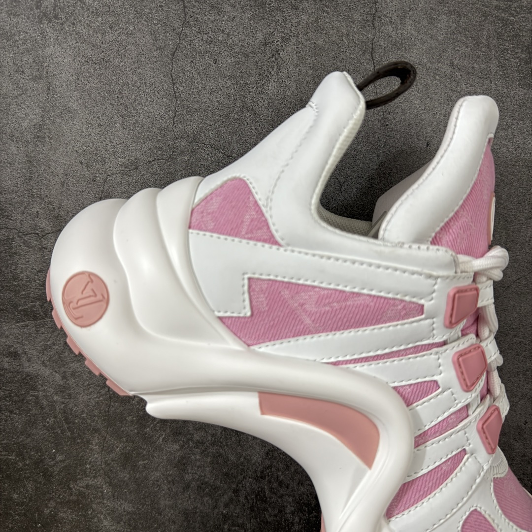 图片[7]-【YS纯原】广奢高端货Louis Vuitton 路易威登LV Archlight Sneakers系列 真皮拼色弓型拱桥底运动鞋 INS炸款 · 米兰走秀风 高奢质感 ✦ 高奢品牌走秀款 · 复古老爹＋舞蹈弓型轮廓 ✦ 升级原装5D礼盒＋全套原装配件 ✦ 支持NFC感应 · 直接跳转官网 ✦ 头层小牛皮革饰片 · 细节干净利落 ✦ 原厂网面＋真皮拼接 · 透气不闷脚 ✦ 独立开发 TPU回弹中底 · 轻量缓震 ✦ 组合 TPR耐磨大底 · 抓地稳、耐穿强 ✦ 超软皮内里＋柔软脚垫 · 上脚一秒舒适 尺码：35-39-选品中心