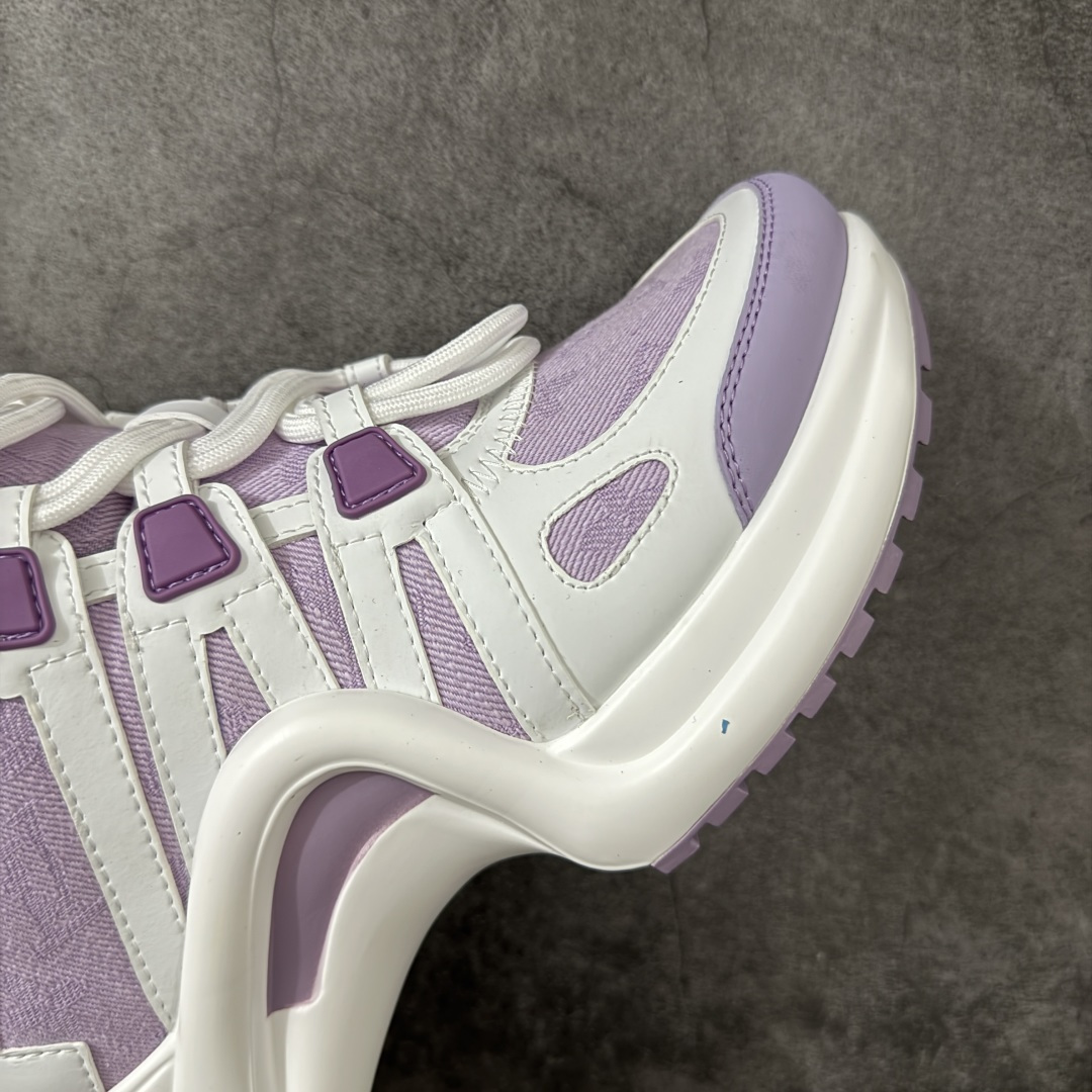 图片[6]-【YS纯原】广奢高端货Louis Vuitton 路易威登LV Archlight Sneakers系列 真皮拼色弓型拱桥底运动鞋 INS炸款 · 米兰走秀风 高奢质感 ✦ 高奢品牌走秀款 · 复古老爹＋舞蹈弓型轮廓 ✦ 升级原装5D礼盒＋全套原装配件 ✦ 支持NFC感应 · 直接跳转官网 ✦ 头层小牛皮革饰片 · 细节干净利落 ✦ 原厂网面＋真皮拼接 · 透气不闷脚 ✦ 独立开发 TPU回弹中底 · 轻量缓震 ✦ 组合 TPR耐磨大底 · 抓地稳、耐穿强 ✦ 超软皮内里＋柔软脚垫 · 上脚一秒舒适 尺码：35-39-选品中心