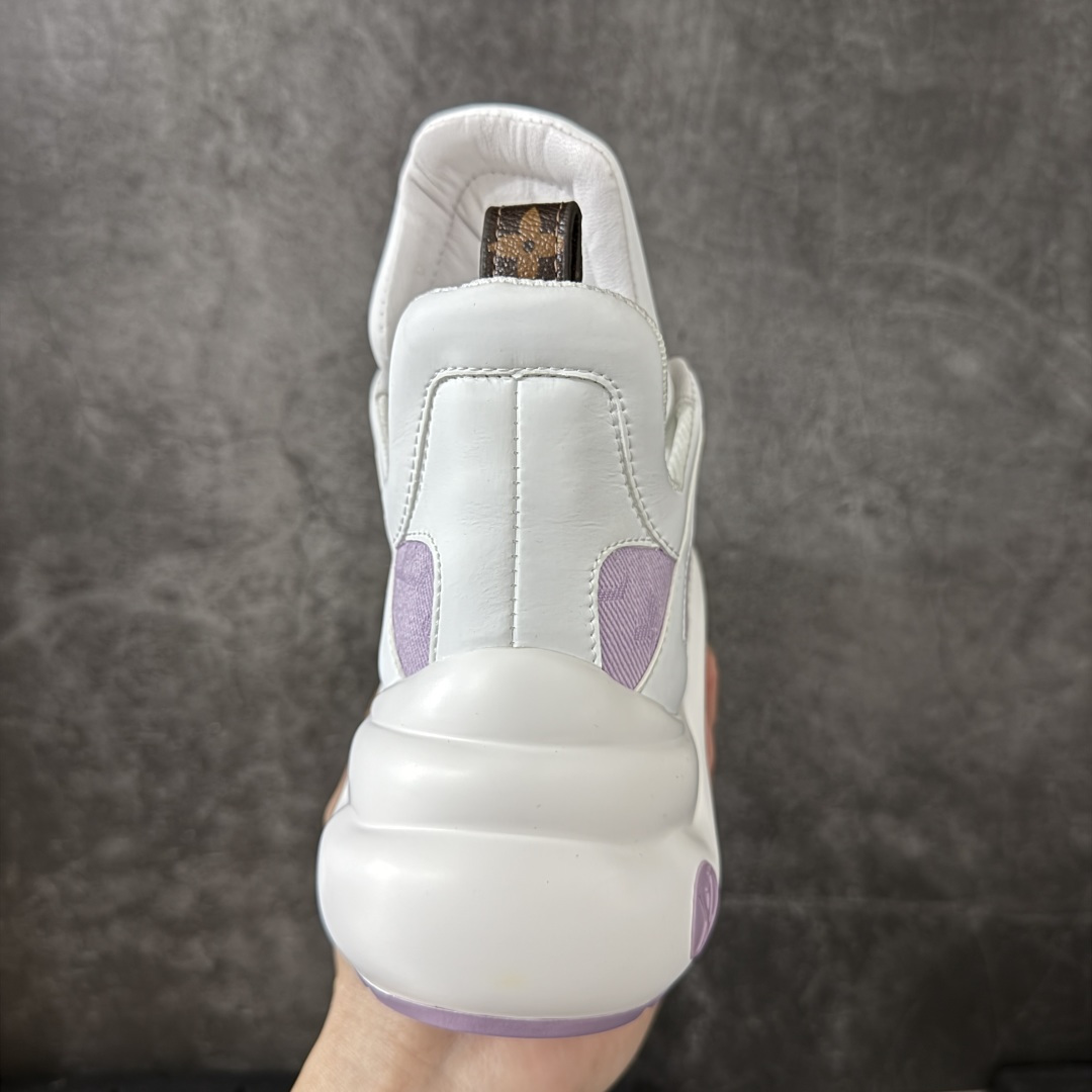 图片[4]-【YS纯原】广奢高端货Louis Vuitton 路易威登LV Archlight Sneakers系列 真皮拼色弓型拱桥底运动鞋 INS炸款 · 米兰走秀风 高奢质感 ✦ 高奢品牌走秀款 · 复古老爹＋舞蹈弓型轮廓 ✦ 升级原装5D礼盒＋全套原装配件 ✦ 支持NFC感应 · 直接跳转官网 ✦ 头层小牛皮革饰片 · 细节干净利落 ✦ 原厂网面＋真皮拼接 · 透气不闷脚 ✦ 独立开发 TPU回弹中底 · 轻量缓震 ✦ 组合 TPR耐磨大底 · 抓地稳、耐穿强 ✦ 超软皮内里＋柔软脚垫 · 上脚一秒舒适 尺码：35-39-选品中心