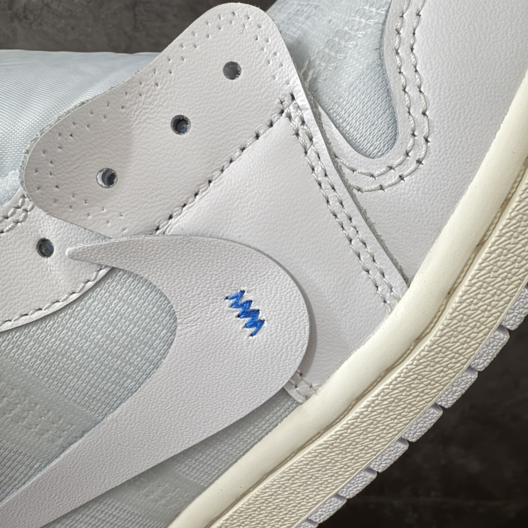 图片[4]-【OG纯原】AJ1 OW联名款 纯白 全白 欧洲限定Off White x Air Jordan 货号：AA3834-100 尺码：40-48.5 专业老厂出品 市场第一梯队品质 鞋面网纱、后跟港宝等材料 均采购来自原厂 针车孔深度 间距 极致还原乱真 所有模具原鞋拆解开发 此前历经多次曝光的Off-Whitex AirJordan1\”阿拉斯加\”已正式更名为 Virgil Abloh Archive x Air Jordan 1 High OG\”Alaska\”。这款鞋沿用2018年「欧限」版本的设计元素，同时采用侧边镂空式全新包装，搭配透明内盒与印有「现代主义并非新生事物」字样的阿布洛主题手册，呼应维吉尔的核心设计理念 尺码：40-48.5-选品中心