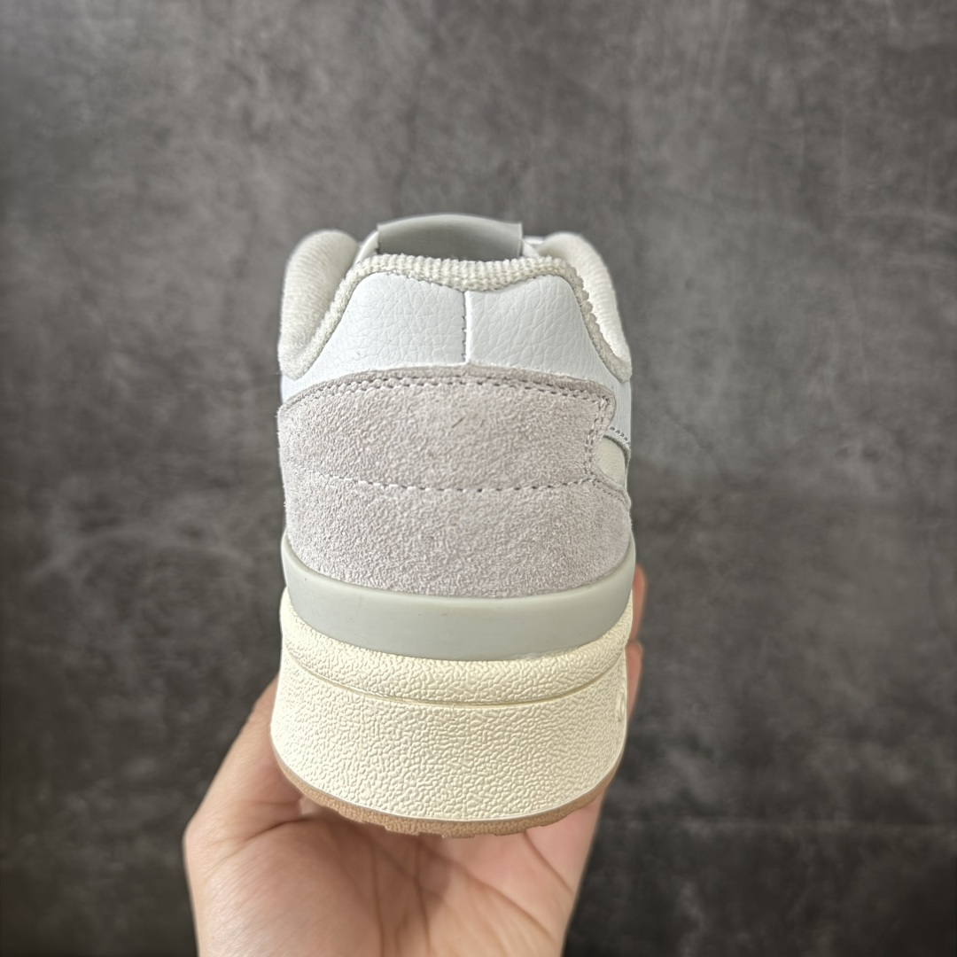 图片[4]-【纯原C版】AD Forum 84 Low OG 低帮百搭潮流休闲运动板鞋 FY7998 全套原纸板楦头开发 市场最新版 头层皮料加持 以复古篮球鞋的外形为基础 采用皮革拼接 简约百搭 更加贴合舒适 中底内侧网格造型起到点睛之笔 外底橡胶 更显复古 尺码：36 36.5 37.5 38 38.5 39 40 40.5 41 42 42.5 43 44 44.5 45-选品中心