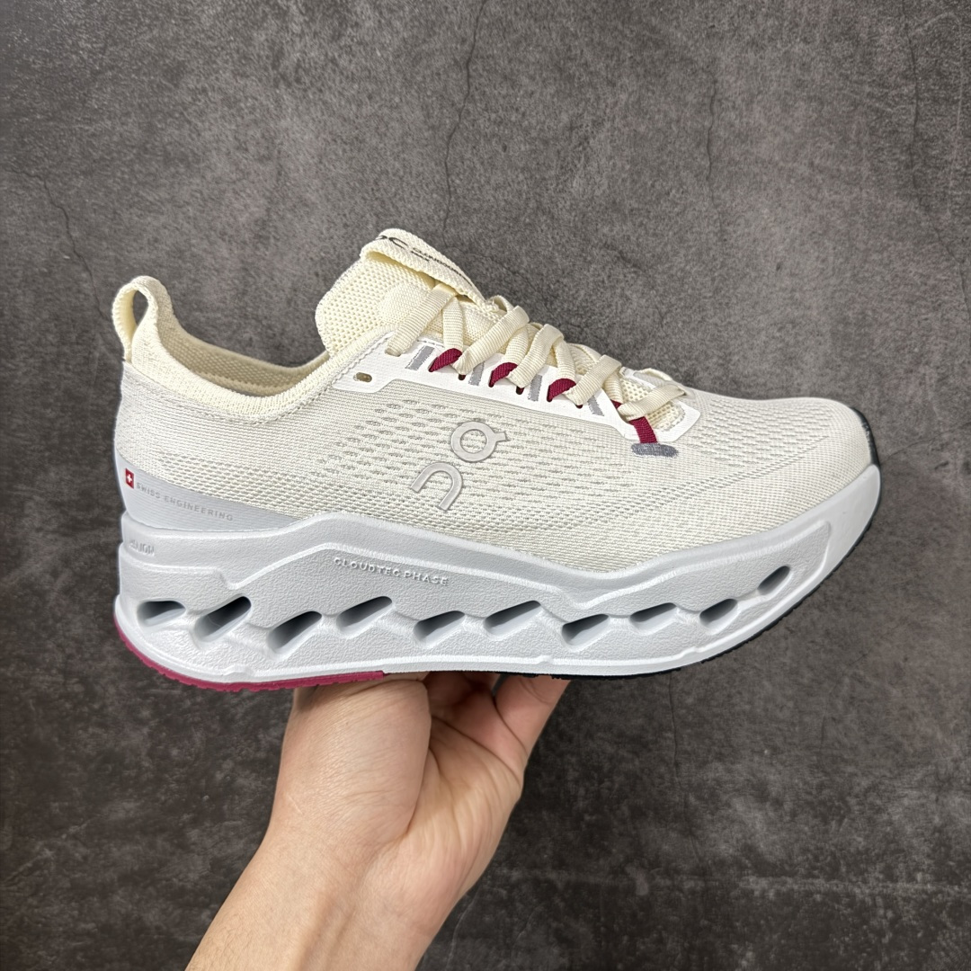 【PZ纯原】昂跑On Cloudsurfer Max CNY 纯原版本 特别推荐 做工版型材质非常到位 原数据开发纸版楦型 采用人体工程超薄透气网织布鞋面材质 搭镂空CloudTec®️科技泡棉缓震(4.5cm厘米)加厚中底 外置耐磨防滑橡胶底片 好看好穿 尺码：​36-46含半码出货 ​-选品中心