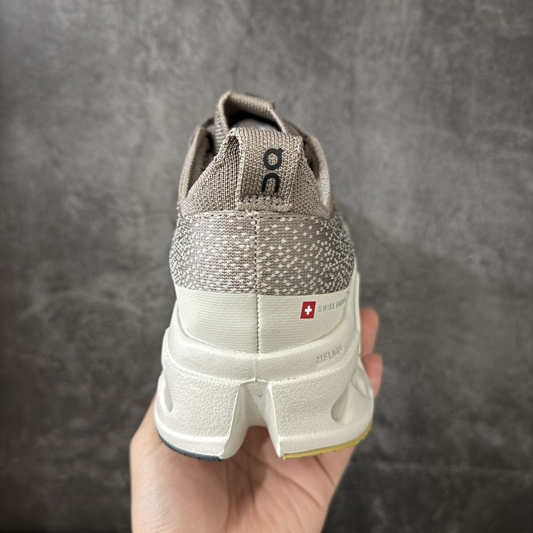 图片[4]-【PZ纯原】昂跑On Cloudsurfer Max CNY 纯原版本 特别推荐 做工版型材质非常到位 原数据开发纸版楦型 采用人体工程超薄透气网织布鞋面材质 搭镂空CloudTec®️科技泡棉缓震(4.5cm厘米)加厚中底 外置耐磨防滑橡胶底片 好看好穿 尺码：​36-46含半码出货 ​-选品中心