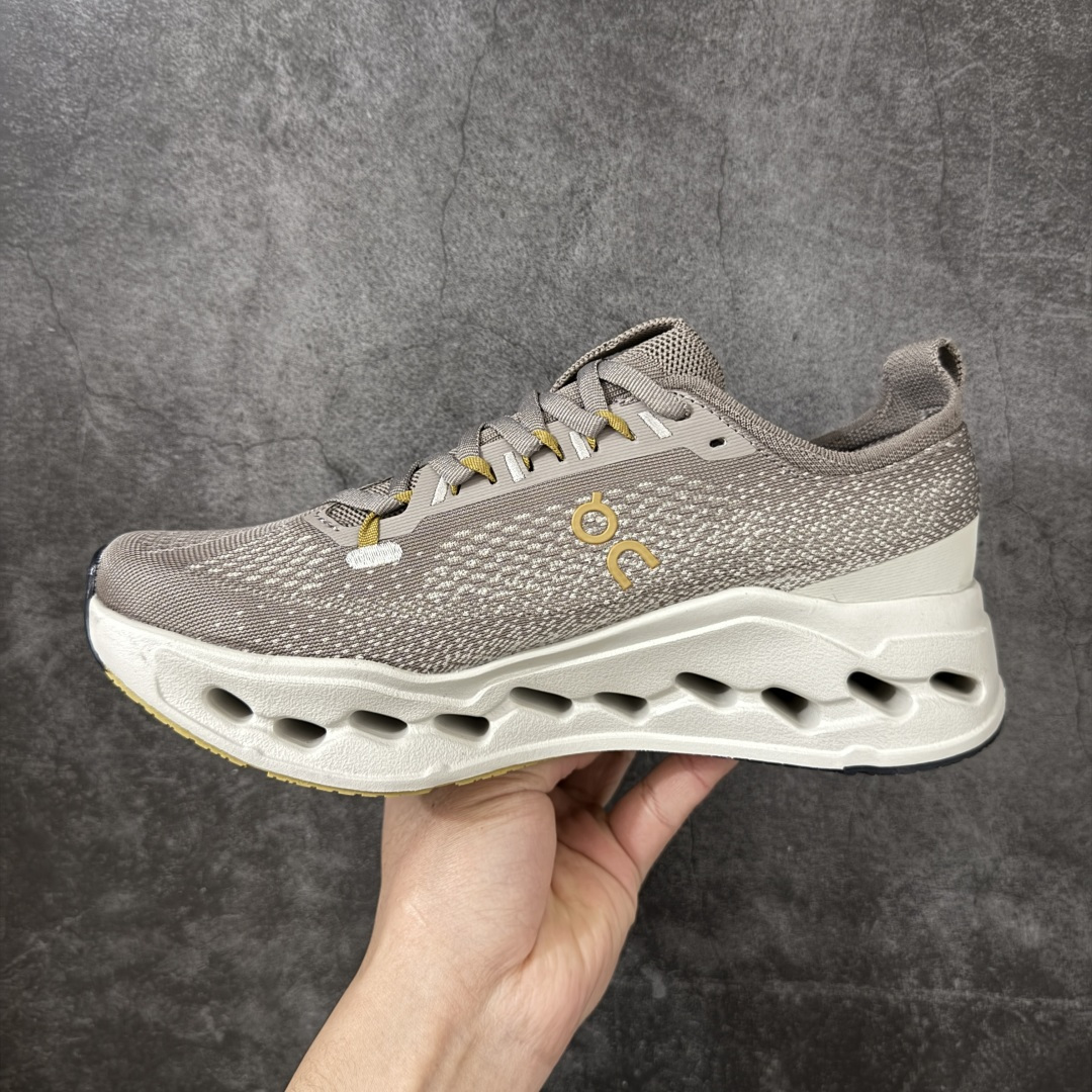 图片[2]-【PZ纯原】昂跑On Cloudsurfer Max CNY 纯原版本 特别推荐 做工版型材质非常到位 原数据开发纸版楦型 采用人体工程超薄透气网织布鞋面材质 搭镂空CloudTec®️科技泡棉缓震(4.5cm厘米)加厚中底 外置耐磨防滑橡胶底片 好看好穿 尺码：​36-46含半码出货 ​-选品中心