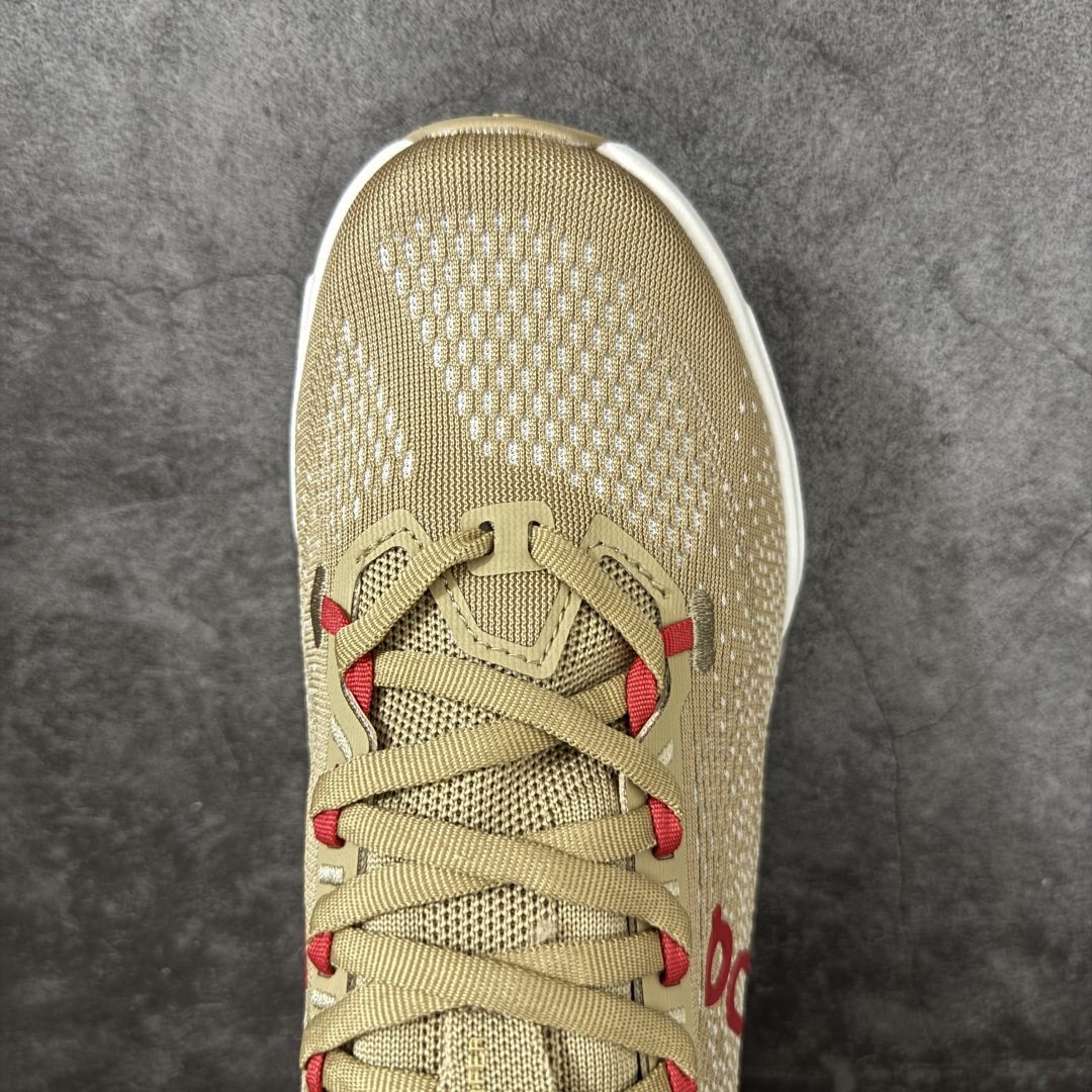 图片[5]-【PZ纯原】昂跑On Cloudsurfer Max CNY 马年限定 纯原版本 特别推荐 做工版型材质非常到位 原数据开发纸版楦型 采用人体工程超薄透气网织布鞋面材质 搭镂空CloudTec®️科技泡棉缓震(4.5cm厘米)加厚中底 外置耐磨防滑橡胶底片 好看好穿 尺码：​36-46含半码出货 ​-选品中心