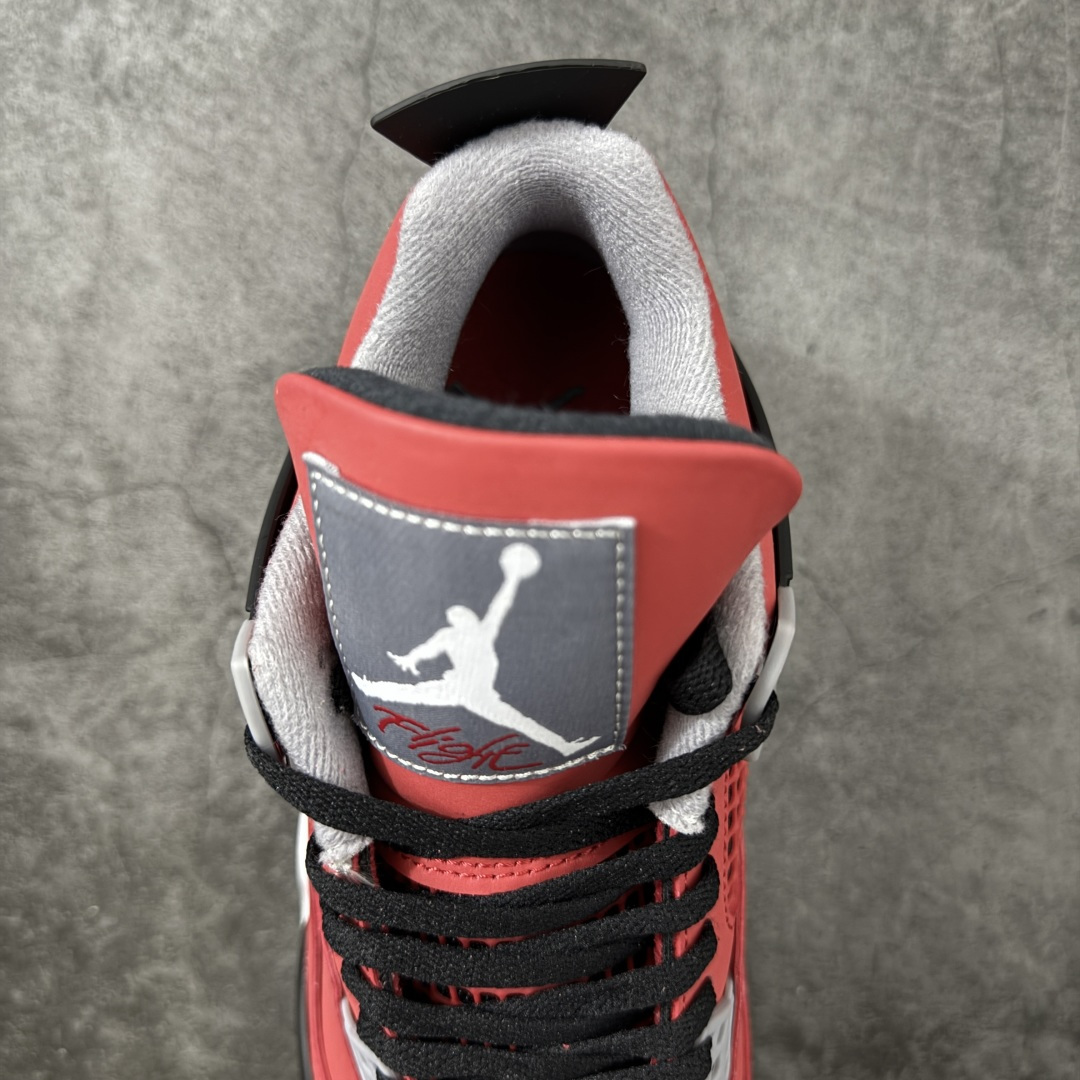 图片[7]-【KZ纯原版】Air Jordan 4 Retro AJ4 2026复刻公牛红黑 FQ8138-600 原汁原味完美呈现四代版型 一比一鞋头弧度高度趴度鞋身弧度 原厂麂皮绒皮料材质 数据细节工艺流程均保持公司一致 细节品控鞋型随意秒杀市面版本 原厂TPU网格鞋带扣 正确内里网布 菱角分明不变形无多余毛边 柔软性质感一致于原鞋 原厂织唛标 原厂飞人电绣工艺 独家绑鞋带手法 印刷中底布 四线拉帮 米色美纹纸贴合固定 进口港宝加持 后跟自然饱满 全鞋荧光划线卡点 追求极致完美 每一双都是工艺品 多重QC质检 超越公司货的品控标准 实实在在的免检产品 尺码：36-48.5-选品中心