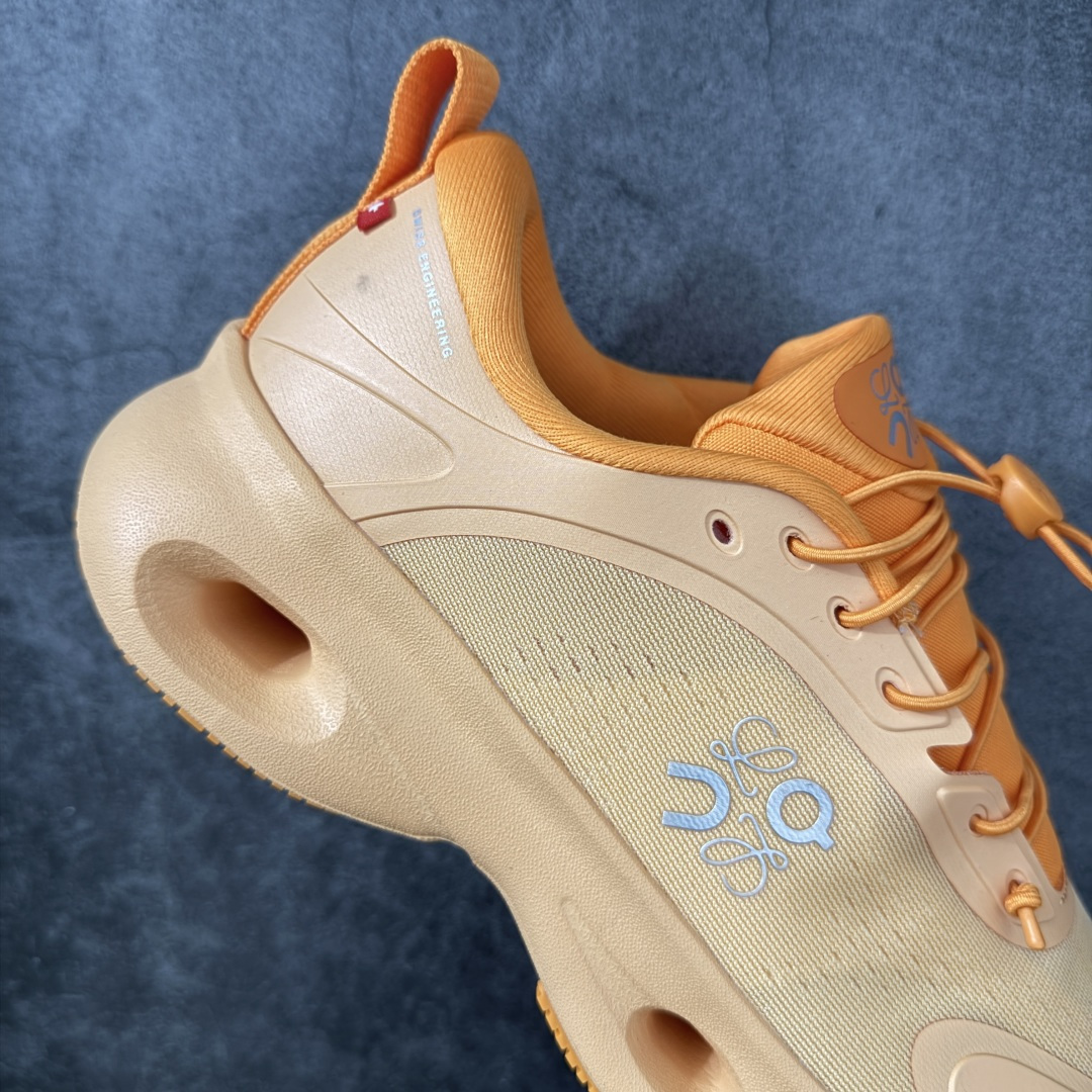 图片[7]-【莞产顶级】LOEWE罗意威 x ON昂跑 联名款 Cloudsolo系列 •原鞋一致橡胶底 原版高弹MD 加爆米花料 •正确后跟小蛮腰 •Logo立体有光泽度 •正确鞋头饱满立体 •鞋舌TPU立体高频 •正确鞋面网布多层厚实材料 •后跟织带高频立体 织带上浆加硬 •正确鞋带头滴胶柔软 •正确鞋垫前薄后厚有弹性（欧奈斯材料，非普通海玻璃） 尺码：36 36.5 37 37.5 38 38.5 39 40 40.5 41 42 42.5 43 44 44.5 45 46（真半码）-选品中心