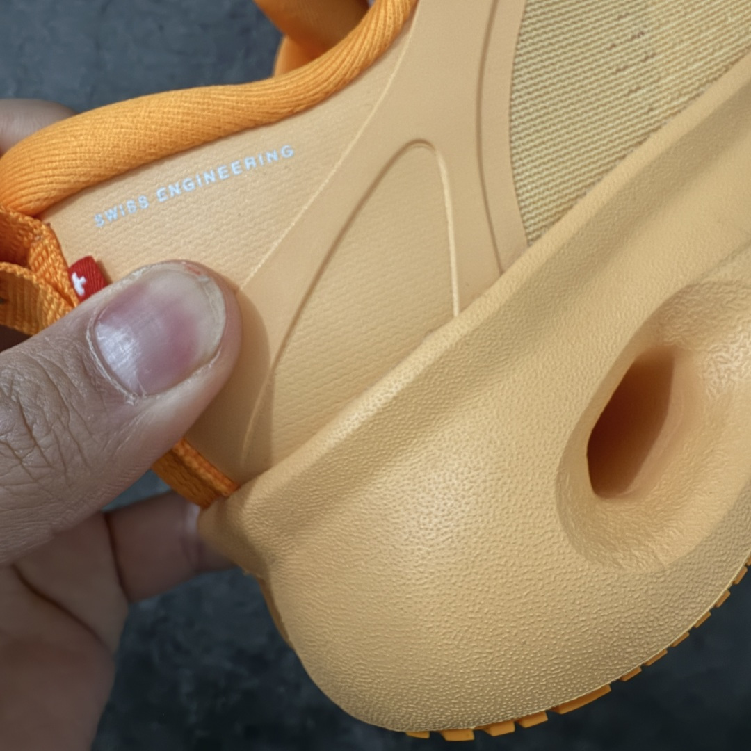 图片[3]-【莞产顶级】LOEWE罗意威 x ON昂跑 联名款 Cloudsolo系列 •原鞋一致橡胶底 原版高弹MD 加爆米花料 •正确后跟小蛮腰 •Logo立体有光泽度 •正确鞋头饱满立体 •鞋舌TPU立体高频 •正确鞋面网布多层厚实材料 •后跟织带高频立体 织带上浆加硬 •正确鞋带头滴胶柔软 •正确鞋垫前薄后厚有弹性（欧奈斯材料，非普通海玻璃） 尺码：36 36.5 37 37.5 38 38.5 39 40 40.5 41 42 42.5 43 44 44.5 45 46（真半码）-选品中心