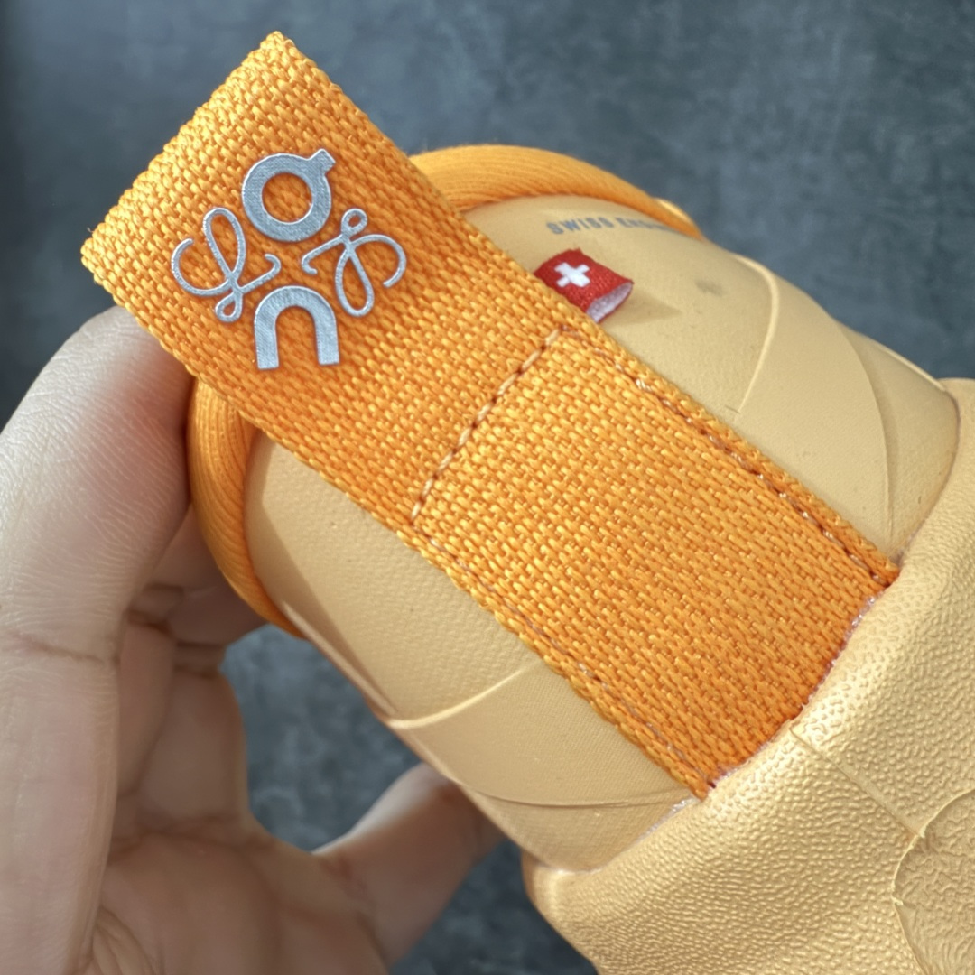 图片[2]-【莞产顶级】LOEWE罗意威 x ON昂跑 联名款 Cloudsolo系列 •原鞋一致橡胶底 原版高弹MD 加爆米花料 •正确后跟小蛮腰 •Logo立体有光泽度 •正确鞋头饱满立体 •鞋舌TPU立体高频 •正确鞋面网布多层厚实材料 •后跟织带高频立体 织带上浆加硬 •正确鞋带头滴胶柔软 •正确鞋垫前薄后厚有弹性（欧奈斯材料，非普通海玻璃） 尺码：36 36.5 37 37.5 38 38.5 39 40 40.5 41 42 42.5 43 44 44.5 45 46（真半码）-选品中心