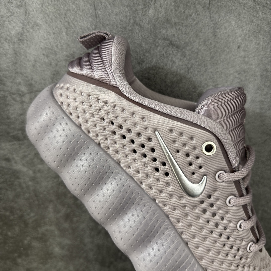 图片[7]-【公司级】NK Mind 002 黑科技足底按摩舒适贴合训练鞋 HQ4310-200 该系列首作 Mind 001 从神经科学中汲取灵感，打造出一款不仅外观独特，更能为穿着者带来别样感知体验的球鞋，此次新作将继续延续此核心方向。历时十年打磨的 Mind 系列，承载着 Nike 对未来鞋款的愿景呈现。系列中的每双鞋，外底均由 22 个独立泡沫结节构成，旨在模拟赤足般的体验。这些结节通过与足底感官感受器的相互作用，从而促进人体的自然步态。 尺码：36 36.5 37.5 38 38.5 39 40 40.5 41 42 42.5 43 44 44.5 45-选品中心