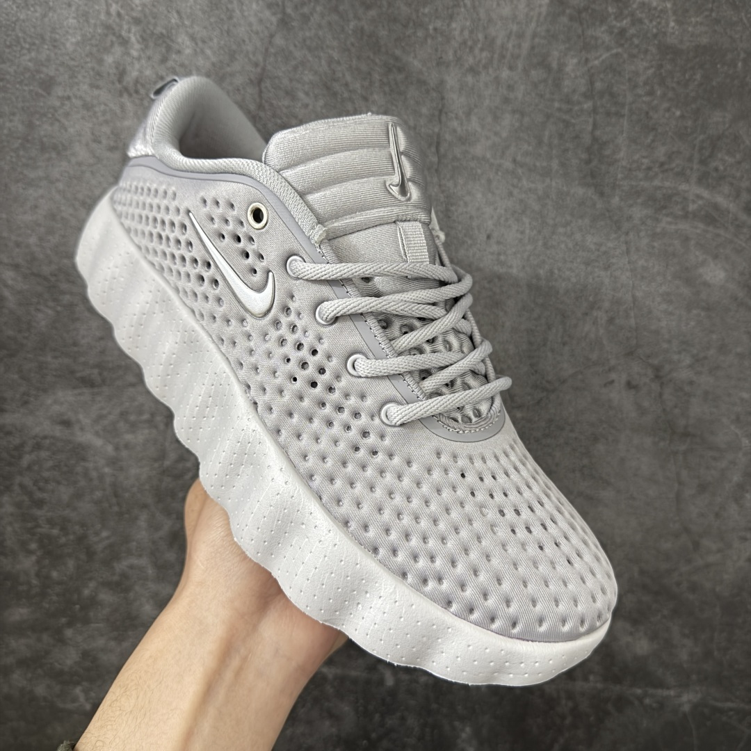 图片[3]-【公司级】NK Mind 002 黑科技足底按摩舒适贴合训练鞋 HQ4308-003 该系列首作 Mind 001 从神经科学中汲取灵感，打造出一款不仅外观独特，更能为穿着者带来别样感知体验的球鞋，此次新作将继续延续此核心方向。历时十年打磨的 Mind 系列，承载着 Nike 对未来鞋款的愿景呈现。系列中的每双鞋，外底均由 22 个独立泡沫结节构成，旨在模拟赤足般的体验。这些结节通过与足底感官感受器的相互作用，从而促进人体的自然步态。 尺码：36 36.5 37.5 38 38.5 39 40 40.5 41 42 42.5 43 44 44.5 45-选品中心