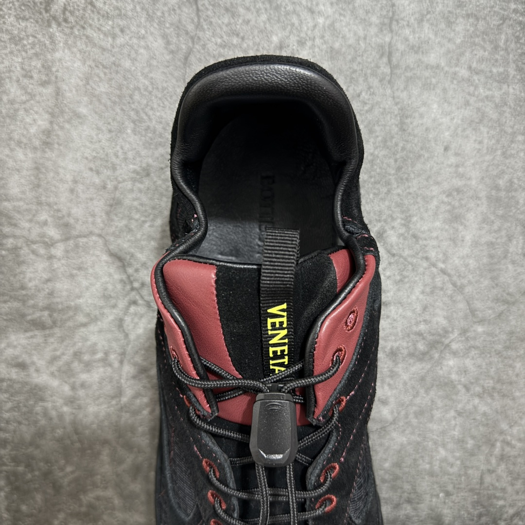 图片[8]-【莞产纯原】Bottega Veneta BV 2026ss最新IVULCAN系列休闲运动鞋德训鞋 顶级版本🔝原版购入开发做货👍🏻 BV summer创意总监Matthieu Blazy秀场同款，帆布与反绒牛皮的拼接鞋面＋BV规则小圆头设计，真的不要太有设计感，简约设计，四季都能穿！脚感贼舒服💘 面料：原版进口高密度帆布+高丝光牛反绒 内里：进口羊皮 大底：原版开模大底 尺码：35/40（40定做不退不换）-选品中心