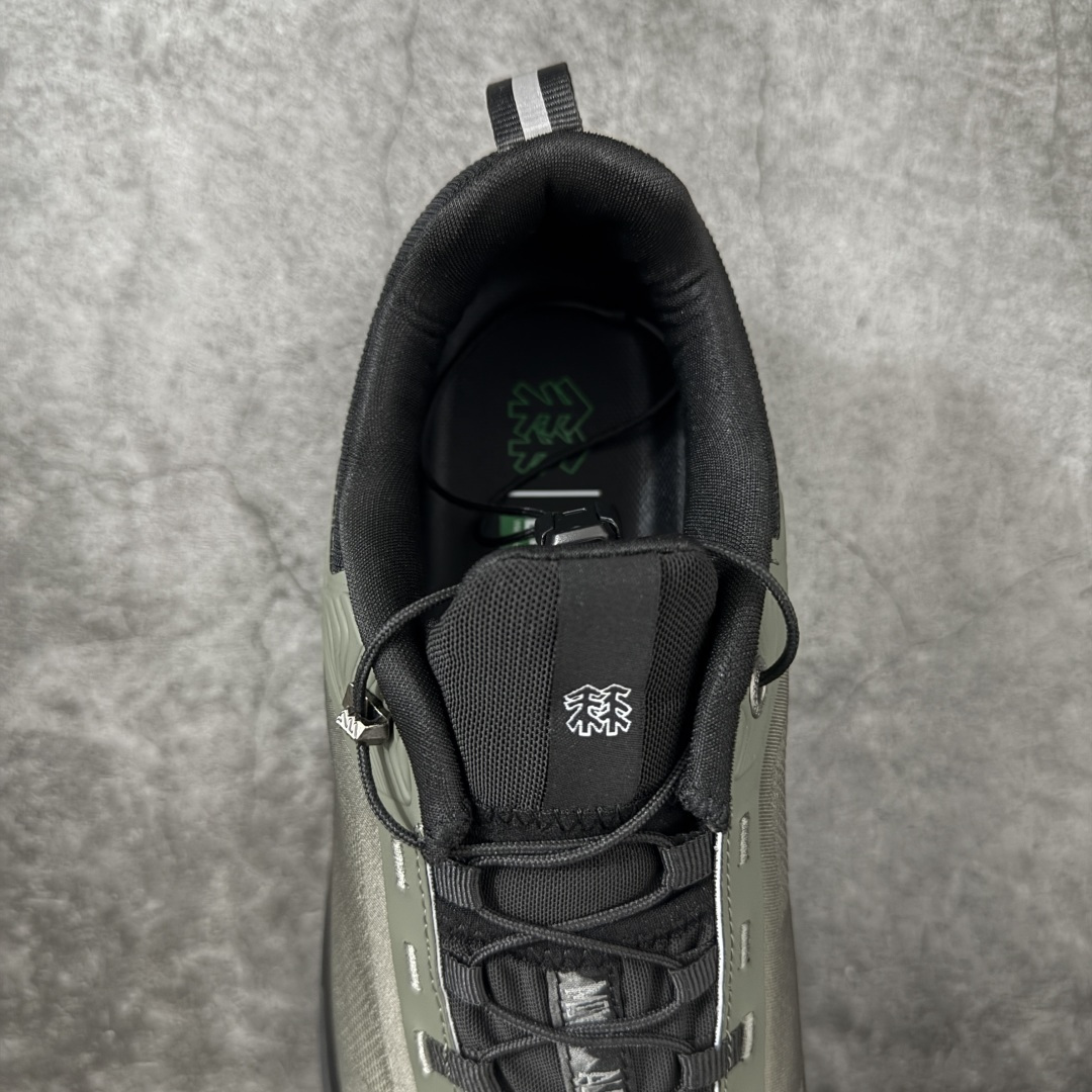 图片[8]-【纯原版】可隆KOLON SPORT Move Alpha 舒适柔软 防水支撑轻便回弹 低帮 徒步鞋 黑绿色 脚感软到像踩云朵☁️—鞋面柔软贴合脚型，走石子路也不硌脚；防滑V黄金大底纹路深似锯齿，泥地、陡坡都稳稳拿捏，下雨天也不怕打滑。黑色耐脏又百搭，日常穿去上班是低调质感，进山徒步是可靠装备，从城市到山野，一双鞋承包所有 “出走计划” 尺码：39-45-选品中心