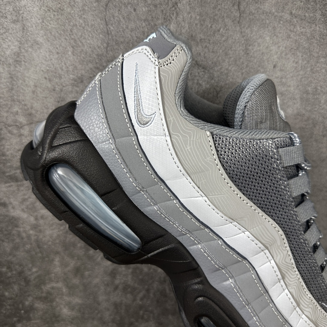 图片[7]-【顶级芯片版】Nike Air Max 95 黑灰色 货号：IB7682-001 顶级版 开发数月 原版开发 多道QC质检 鞋型完美复刻 原厂级别工艺 正确色卡 正确气垫蓝光 正确大底 独家私模 采用进口头层牛皮拼接 定位高端市场 行业标杆工艺 尺码：40 40.5 41 42 42.5 43 44 44.5 45 46-选品中心