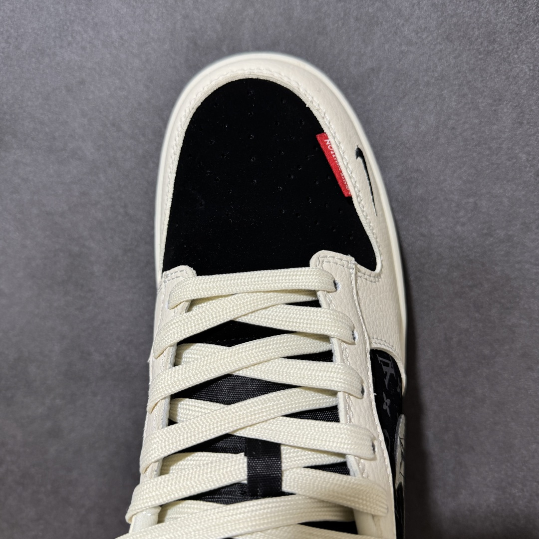 图片[5]-【定制版】联名潮鞋 街头天花板 SB DUNK LOW 经典低帮版型融合LV老花元素，米白与黑灰撞色碰撞出高级复古感，鞋身满印老花图案彰显奢华格调，侧边小勾与LV标识巧妙呼应，细节处金属挂饰提升辨识度。柔软皮革鞋面兼顾透气与支撑，防滑橡胶大底适配日常出行与街头穿搭，上脚秒变潮流焦点，无论是通勤还是出街都能轻松hold住全场，是潮人鞋柜里的必备单品。 货号：MN1688-113 尺码：36 36.5 37.5 38 38.5 39 40 40.5 41 42 42.5 43 44 44.5 45-选品中心