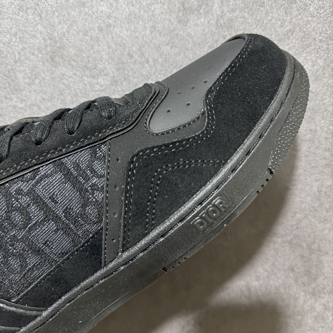 图片[7]-【YH扫描版本】DIOR B27 Low \’Dior Oblique Galaxy 迪奥 低帮 牛皮织物徽标印花低邦休闲板鞋 这款B27低帮运动鞋是该系列新品，延续Dior的经典款式。采用灰色光滑牛皮革精心制作，侧面饰以米色和黑色Obliquex印花镶片；\”CD Lcons\”造型的鞋带孔眼巧妙精致，双色橡胶鞋底、后侧鞋口和鞋跟处均带有品牌标志性细节，提升格调。时尚百搭，可为各式造型增光添彩。 尺码：38 39 40 41 42 43 44 45 46 编码： XSB270280-选品中心