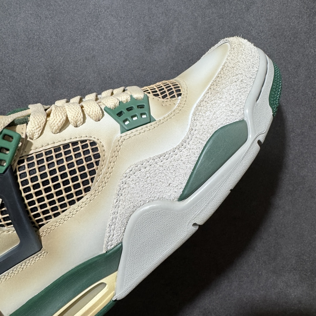 图片[7]-【福利特价】神奇宝贝 x Air Jordan 4 Retro 联名妙蛙花 AJ4 乔丹4代 aj4 乔4 联名妙蛙花 乔丹篮球鞋系列 鞋身采用白橙色作为主底色，鞋带孔采用绿色呈现，鞋舌上Jumpman Logo采用绿色刺绣点缀，侧面的支撑部分采用黑色点缀，迎合鞋款主题。侧身网格以橙色呈现，此外后跟处经典元年Nike Swoosh Logo以米黄色点缀，彰显OG的气质十足；中底位置采用绿色配色呈现，最后以搭载有开窗式Air Max气垫的中底收尾。 货号：DC7770-106 尺码：40 40.5 41 42 42.5 43 44 44.5 45 46 47.5-选品中心