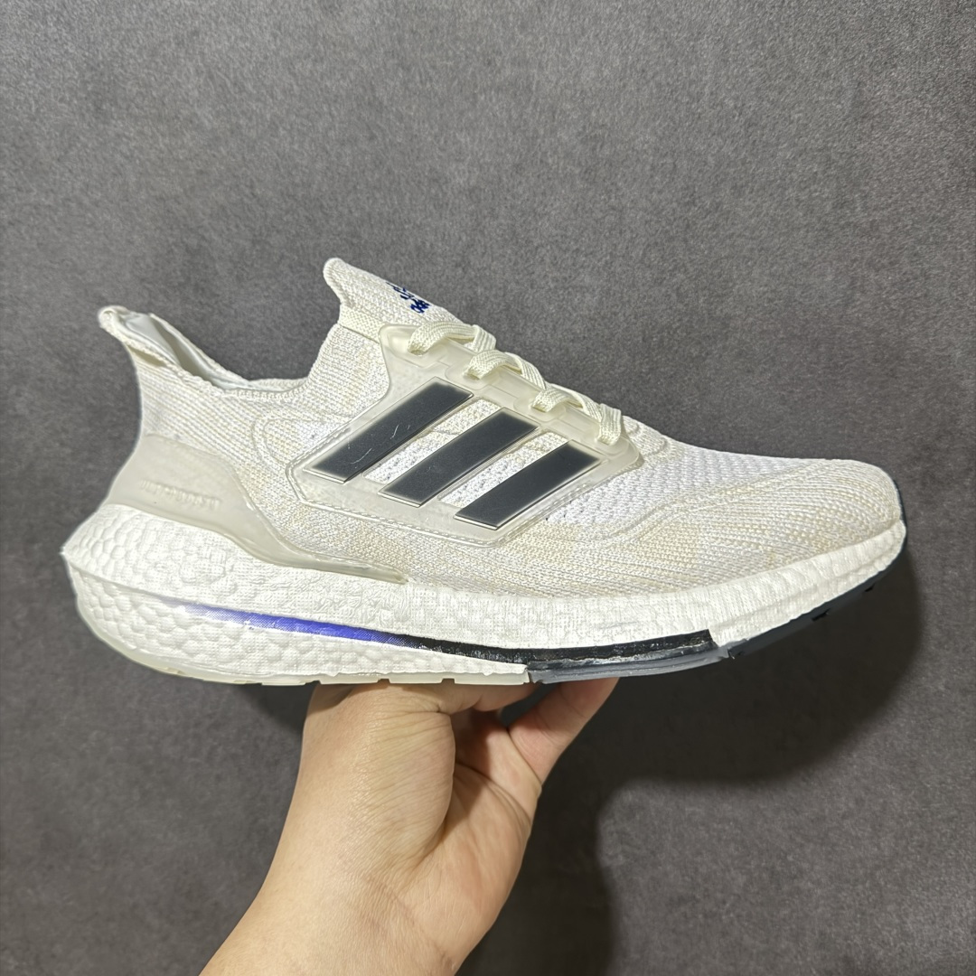 【公司级福利】Adidas UltraBoost 21 加厚爆米花袜套式针织鞋面休闲运动慢跑鞋 UB7.0 爆米花跑鞋 FY0837 大厂福利 完美品质 全掌真爆米花软弹大底 做工清洁度超高 针织网面透气有弹性 无论是休闲健身 还是日常穿搭都很到位 尺码：36 36.5 37.5 38 38.5 39 40 40.5 41 42 42.5 43 44 45-选品中心