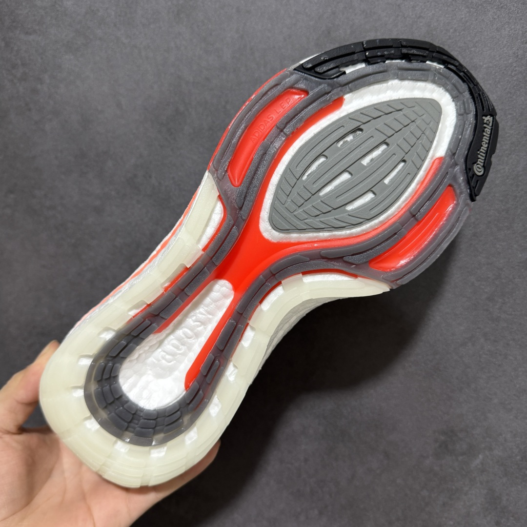 图片[9]-【公司级福利】Adidas UltraBoost 21 加厚爆米花袜套式针织鞋面休闲运动慢跑鞋 UB7.0 爆米花跑鞋 S23863 大厂福利 完美品质 全掌真爆米花软弹大底 做工清洁度超高 针织网面透气有弹性 无论是休闲健身 还是日常穿搭都很到位 尺码：36 36.5 37.5 38 38.5 39 40 40.5 41 42 42.5 43 44 45-选品中心