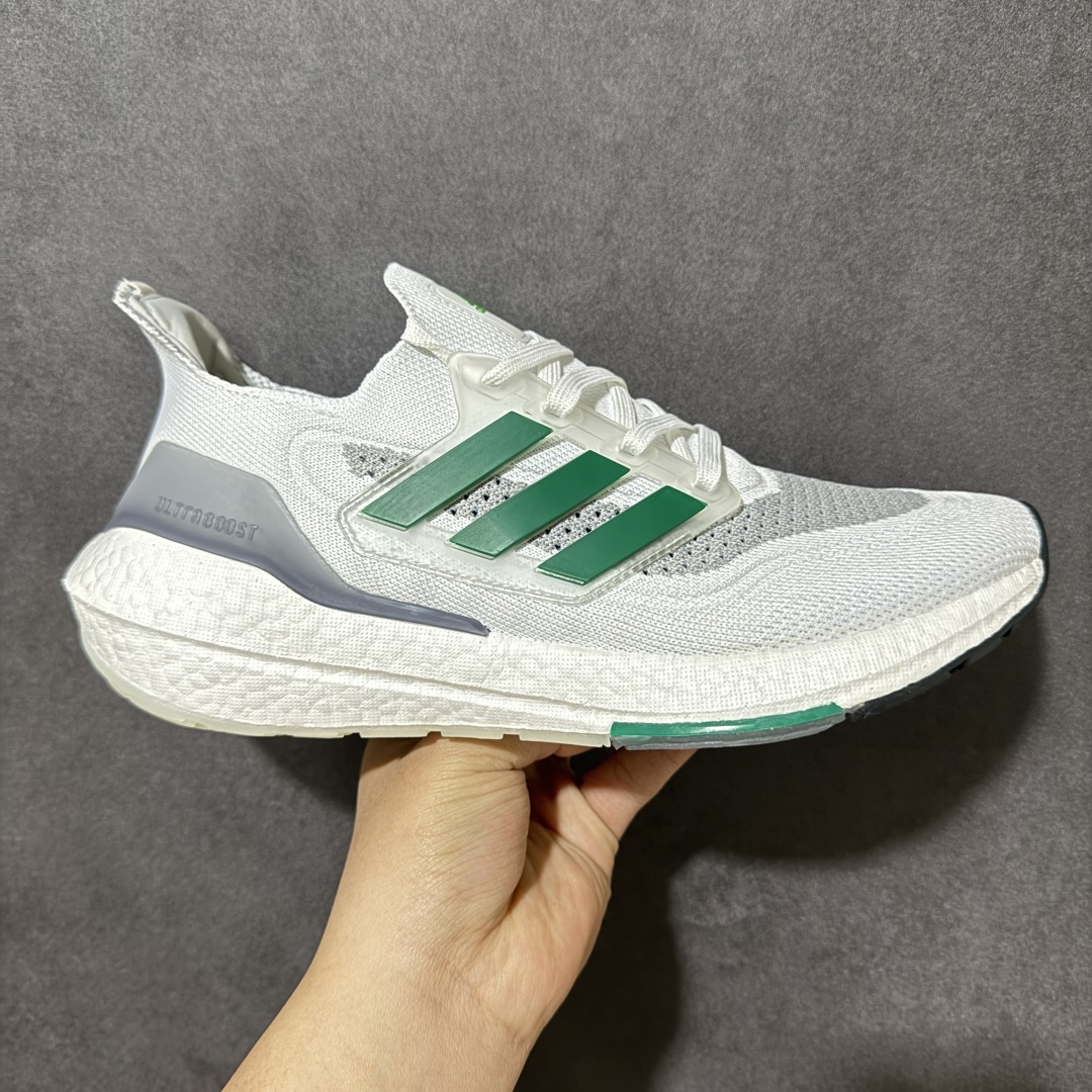 【公司级福利】Adidas UltraBoost 21 加厚爆米花袜套式针织鞋面休闲运动慢跑鞋 UB7.0 爆米花跑鞋 FZ2326 大厂福利 完美品质 全掌真爆米花软弹大底 做工清洁度超高 针织网面透气有弹性 无论是休闲健身 还是日常穿搭都很到位 尺码：36 36.5 37.5 38 38.5 39 40 40.5 41 42 42.5 43 44 45-选品中心