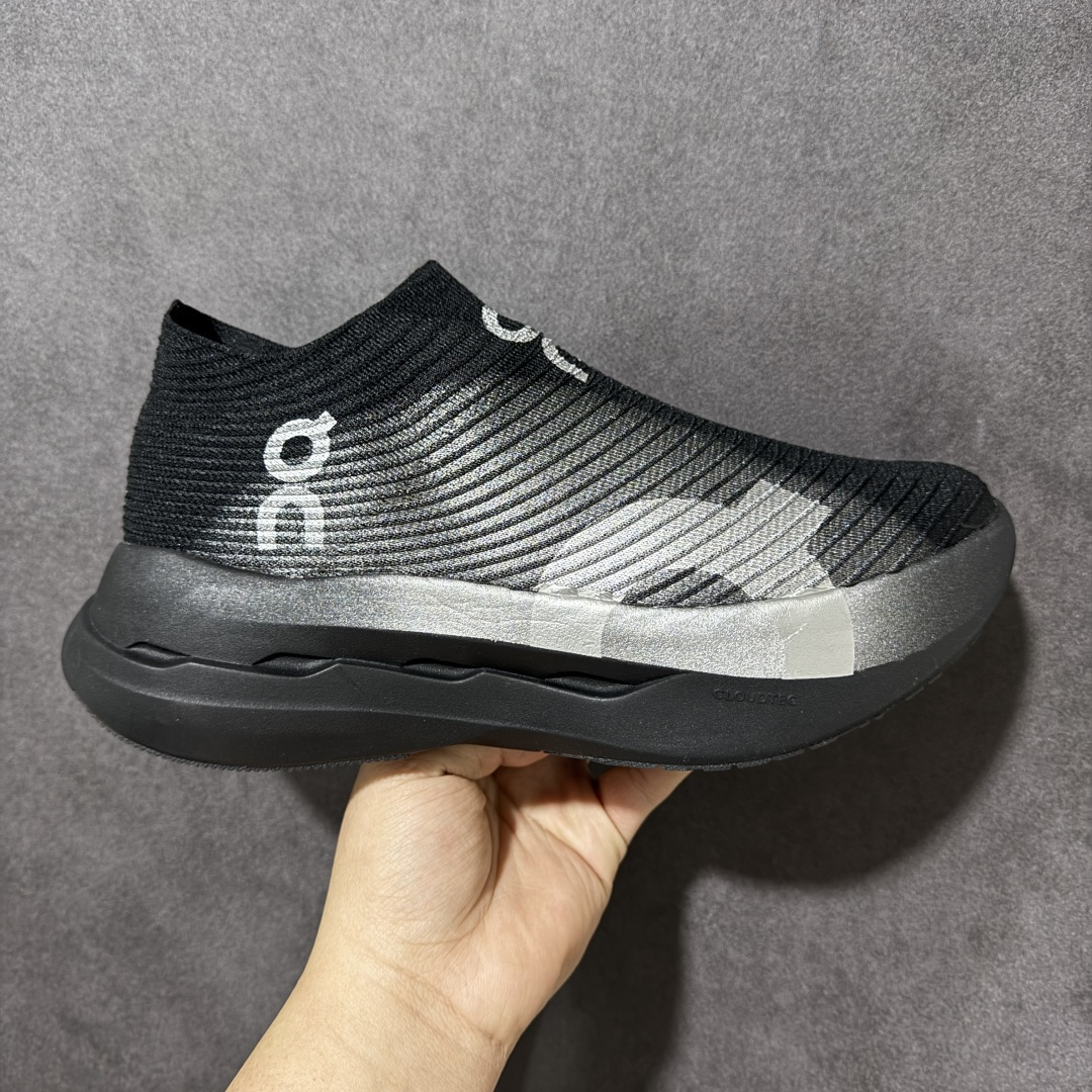 【PZ纯原】On昂跑Cloudboom Strike LS 袜子鞋跑鞋 纯原版本 特别推荐 做工版型材质非常到位 原数据开发纸版楦型 采用人体工程超薄透气网织布鞋面材质 搭镂空CloudTec®️科技泡棉缓震(4.5cm厘米)加厚中底 外置耐磨防滑橡胶底片 好看好穿 尺码：​36-45 无半码 ​-选品中心