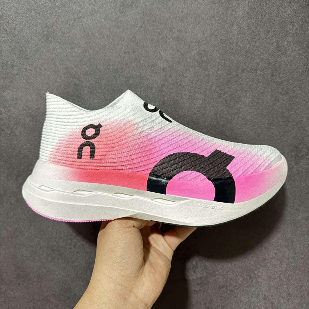 【PZ纯原】On昂跑Cloudboom Strike LS 袜子鞋跑鞋 纯原版本 特别推荐 做工版型材质非常到位 原数据开发纸版楦型 采用人体工程超薄透气网织布鞋面材质 搭镂空CloudTec®️科技泡棉缓震(4.5cm厘米)加厚中底 外置耐磨防滑橡胶底片 好看好穿 尺码：​36-45 无半码 ​-选品中心