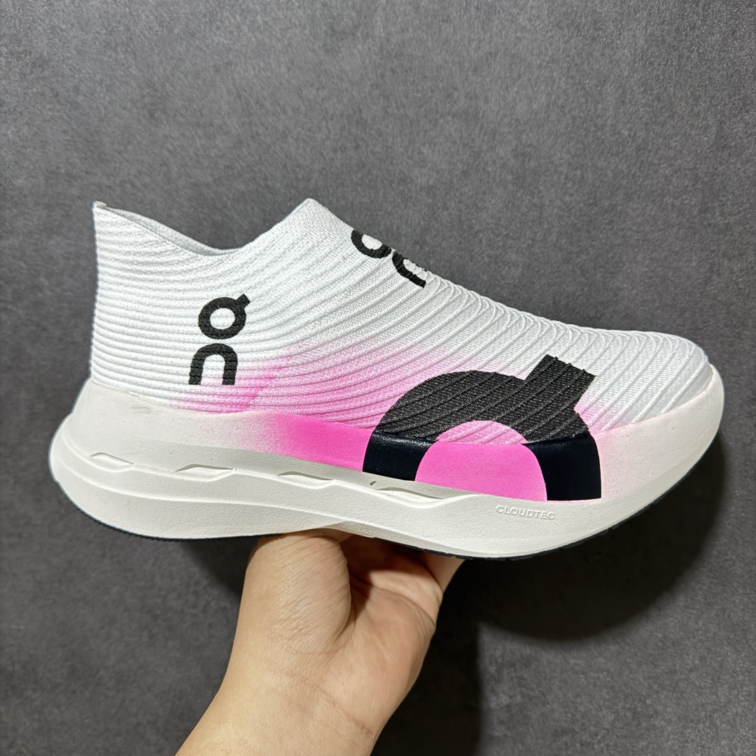 图片[2]-【PZ纯原】On昂跑Cloudboom Strike LS 袜子鞋跑鞋 纯原版本 特别推荐 做工版型材质非常到位 原数据开发纸版楦型 采用人体工程超薄透气网织布鞋面材质 搭镂空CloudTec®️科技泡棉缓震(4.5cm厘米)加厚中底 外置耐磨防滑橡胶底片 好看好穿 尺码：​36-45 无半码 ​-选品中心