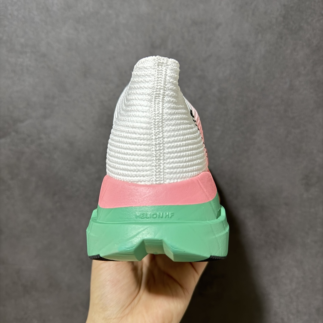 图片[4]-【PZ纯原】On昂跑Cloudboom Strike LS 袜子鞋跑鞋 纯原版本 特别推荐 做工版型材质非常到位 原数据开发纸版楦型 采用人体工程超薄透气网织布鞋面材质 搭镂空CloudTec®️科技泡棉缓震(4.5cm厘米)加厚中底 外置耐磨防滑橡胶底片 好看好穿 尺码：​36-45 无半码 ​-选品中心