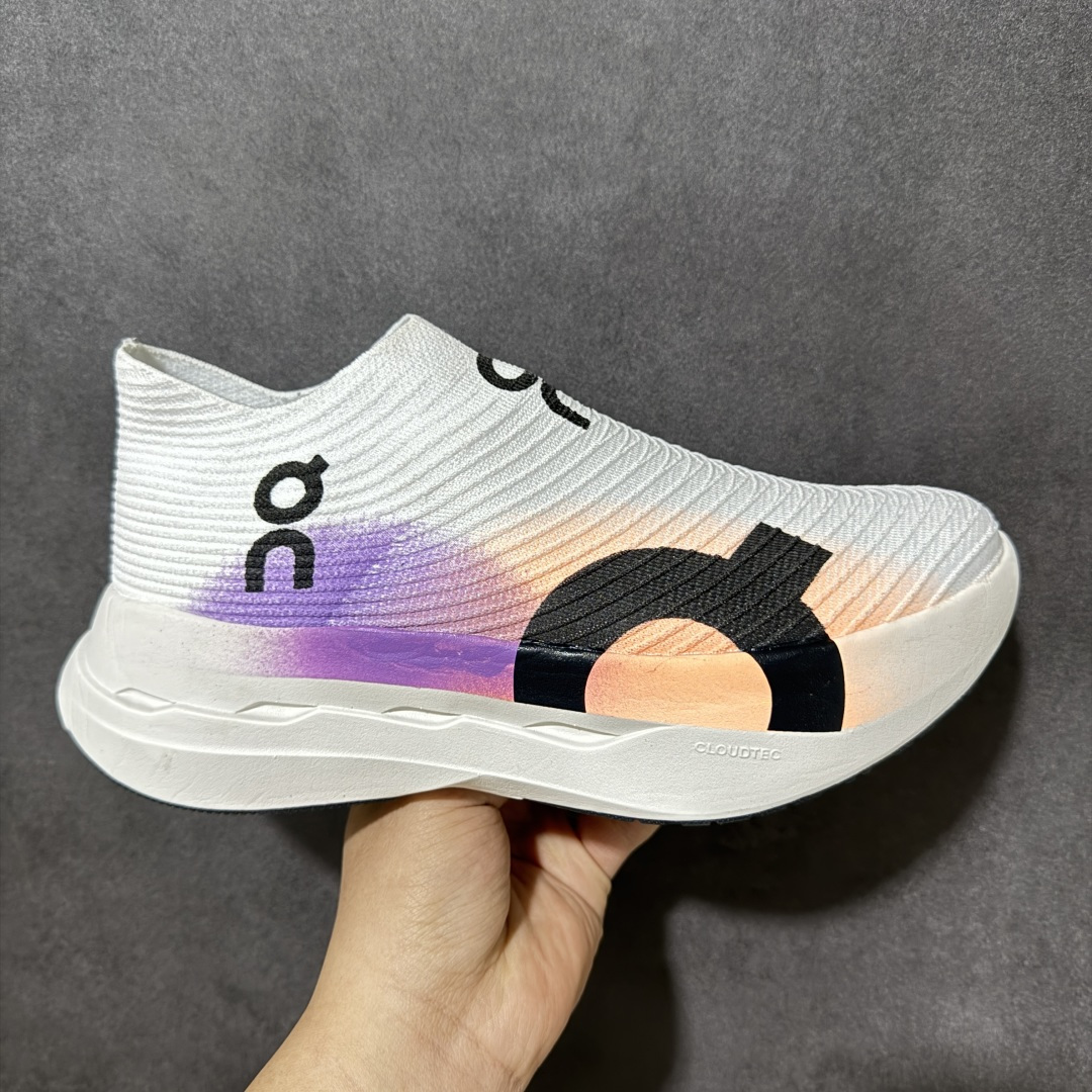 【PZ纯原】On昂跑Cloudboom Strike LS 袜子鞋跑鞋 纯原版本 特别推荐 做工版型材质非常到位 原数据开发纸版楦型 采用人体工程超薄透气网织布鞋面材质 搭镂空CloudTec®️科技泡棉缓震(4.5cm厘米)加厚中底 外置耐磨防滑橡胶底片 好看好穿 尺码：​36-45 无半码 ​-选品中心