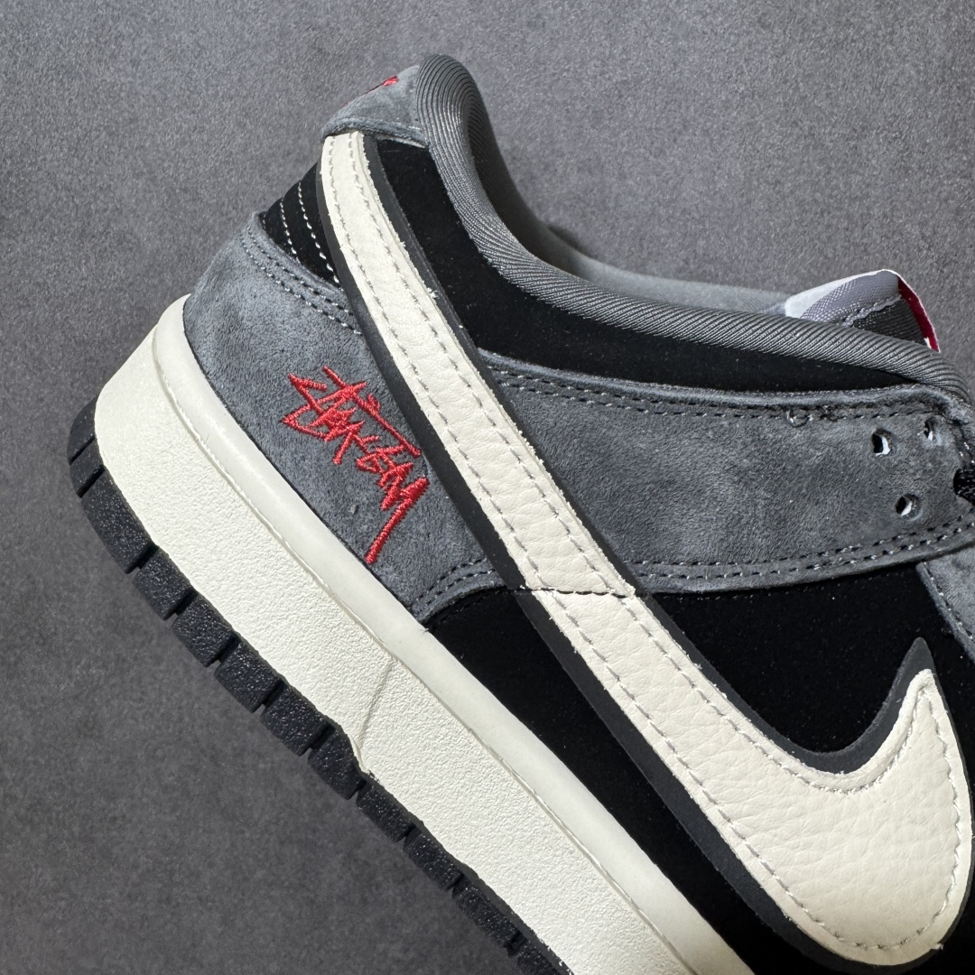 图片[8]-【定制版】Nike SB Dunk Low 斯图西联名 高端定制 低帮休闲板鞋  #定制鞋盒 大厂纯原品质出货 超高清洁度 皮料切割干净无任何毛边 细节完美 货号：TX1688-003  尺码：36 36.5 37.5 38 38.5 39 40 40.5 41 42 42.5 43 44 44.5 45-选品中心