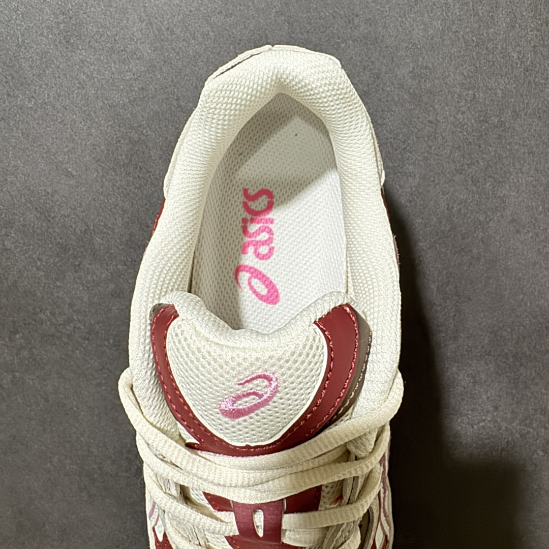 图片[6]-【公司级】Asics Gel-NYC复古单品 2026年新款 亚瑟士ASICSTIGER 新款休闲鞋 厚底街头运动休闲鞋，ASICS亚瑟士推出全新GEL-NYC，彰显纽约都市活力。这次的新系列融入了多个版本GEL的经典设计风格，广受好评。其设计灵感来源于GEL-NIMBUS 3,GEL-MC PLUS V 和 GEL-CUMULUS 16 这些往日经典鞋款。GEL-NYC使用GEL-CUMULUS 16鞋款的鞋楦设计,展现了独特的现代化美学。鞋底采用了轻质发泡材料,并在后跟和前掌处采用了ASICS亚瑟士核心科技——GEL缓震胶,赋予鞋款强大的缓冲性能,提供了更柔软舒适的穿着体验。而在原有设计的启发之上,此次鞋款采用更贴合当今潮流趋势的材料和创新技术,展现出纽约充满活力的都市精神。 货号：1203A788-100 尺码：36-45-选品中心