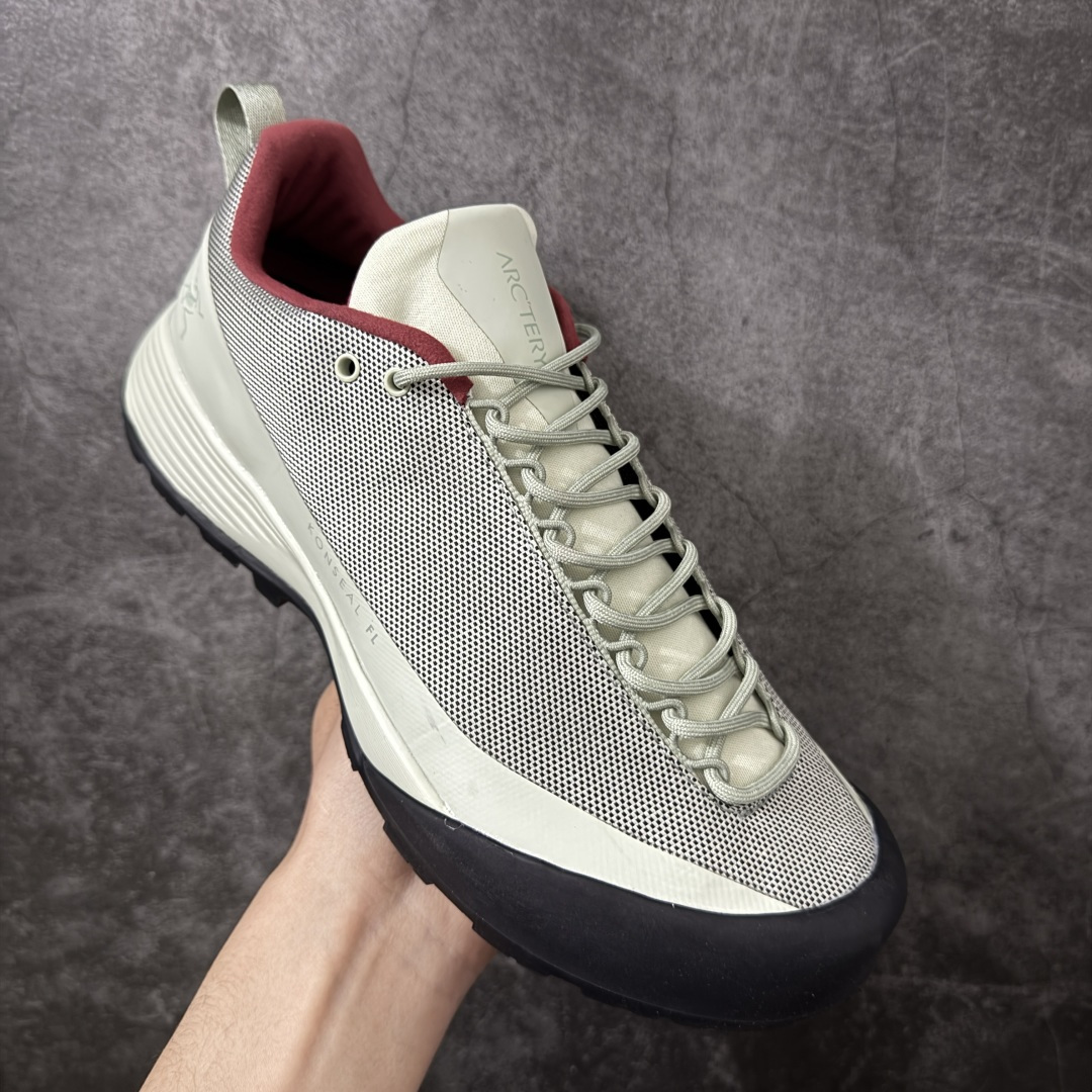 图片[3]-【正确版】Arcteryx始祖鸟 Konseal FL 运动舒适 防滑耐磨 低帮 户外功能鞋 独家原底面配置 全套原厂生产指令 内外盒标包装纸鞋带配件均同步公司 采用不开胶工艺 半个月内开胶直接换新 采用纯原材料 多处细节 9道工艺 跟Zp一致 防水防滑效果做到1/采用不开胶工艺 进口胶水 无异味细节没得说欢迎对比市面上的任何版本 尺码： 39 40 41 42 43 44 45-选品中心