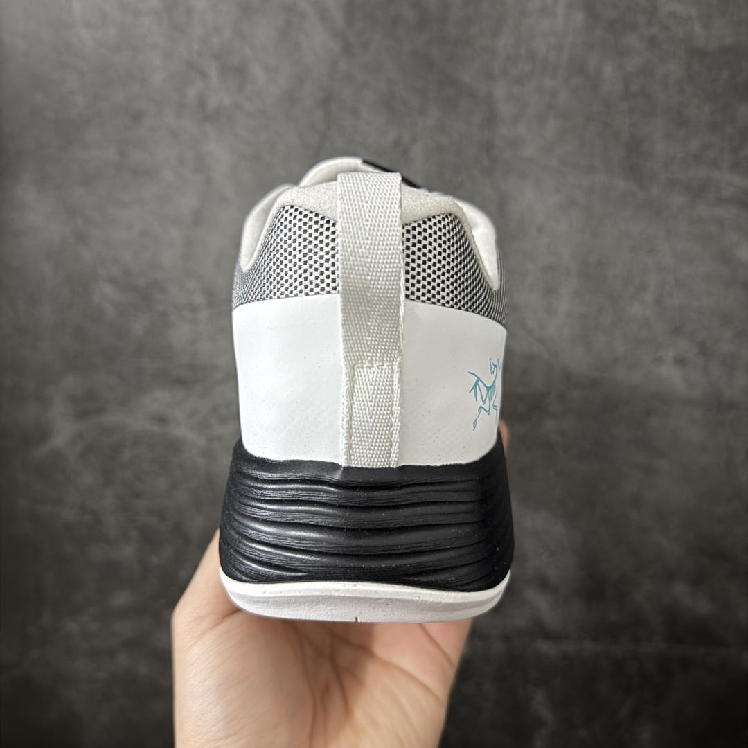 图片[4]-【正确版】Arcteryx始祖鸟 Konseal FL 运动舒适 防滑耐磨 低帮 户外功能鞋 独家原底面配置 全套原厂生产指令 内外盒标包装纸鞋带配件均同步公司 采用不开胶工艺 半个月内开胶直接换新 采用纯原材料 多处细节 9道工艺 跟Zp一致 防水防滑效果做到1/采用不开胶工艺 进口胶水 无异味细节没得说欢迎对比市面上的任何版本 尺码： 39 40 41 42 43 44 45-选品中心