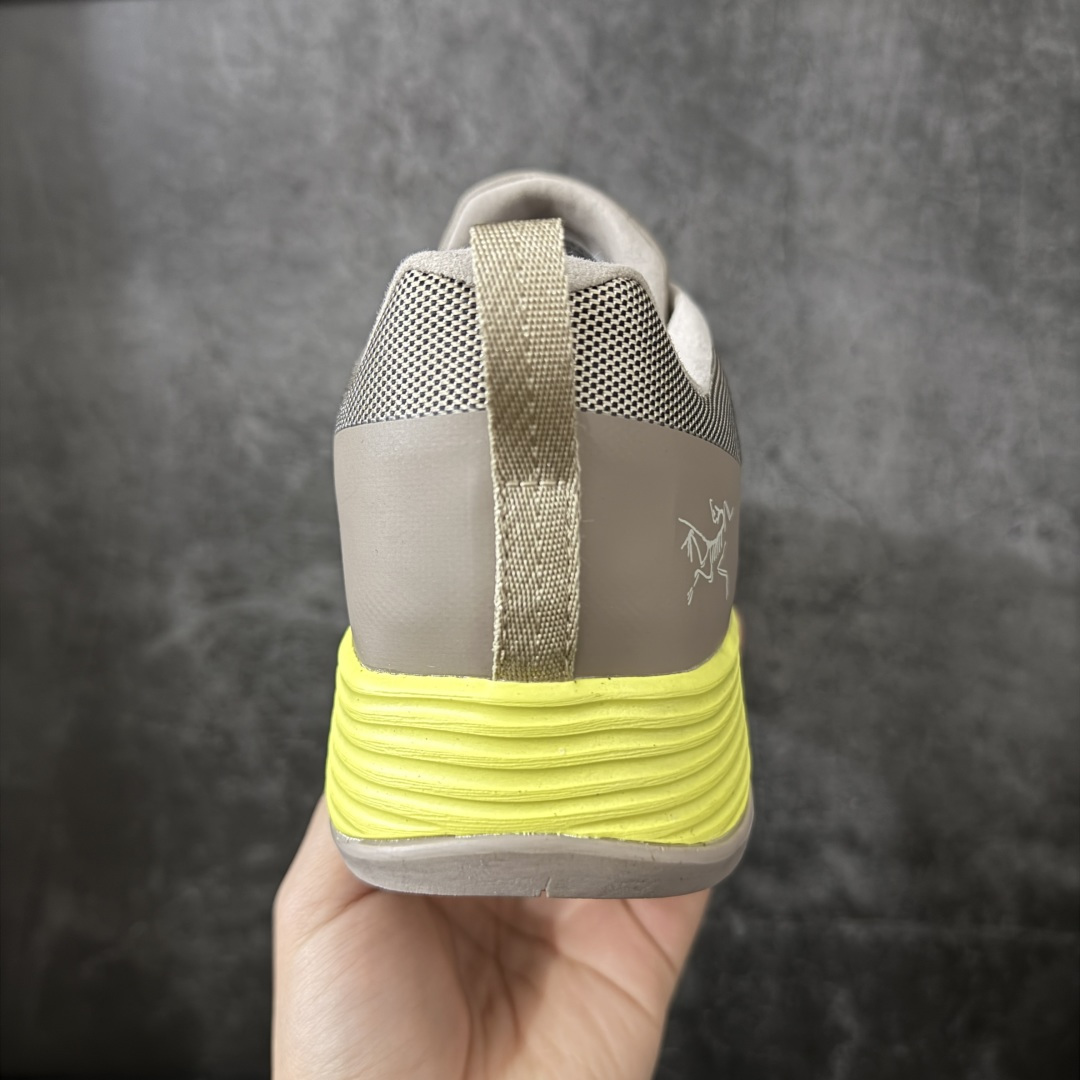 图片[4]-【正确版】Arcteryx始祖鸟 Konseal FL 运动舒适 防滑耐磨 低帮 户外功能鞋 独家原底面配置 全套原厂生产指令 内外盒标包装纸鞋带配件均同步公司 采用不开胶工艺 半个月内开胶直接换新 采用纯原材料 多处细节 9道工艺 跟Zp一致 防水防滑效果做到1/采用不开胶工艺 进口胶水 无异味细节没得说欢迎对比市面上的任何版本 尺码： 39 40 41 42 43 44 45-选品中心