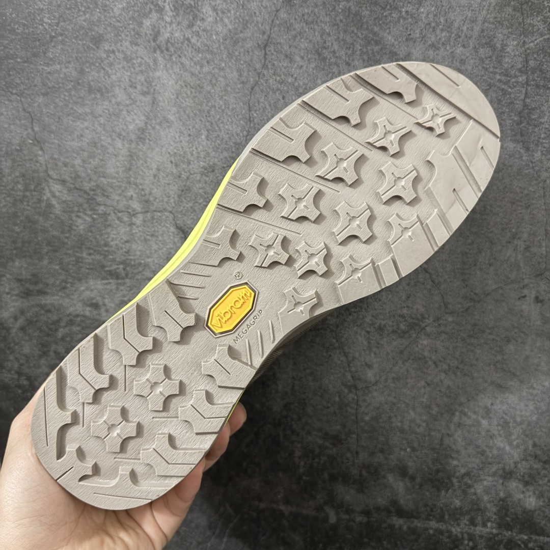 图片[9]-【正确版】Arcteryx始祖鸟 Konseal FL 运动舒适 防滑耐磨 低帮 户外功能鞋 独家原底面配置 全套原厂生产指令 内外盒标包装纸鞋带配件均同步公司 采用不开胶工艺 半个月内开胶直接换新 采用纯原材料 多处细节 9道工艺 跟Zp一致 防水防滑效果做到1/采用不开胶工艺 进口胶水 无异味细节没得说欢迎对比市面上的任何版本 尺码： 39 40 41 42 43 44 45-选品中心