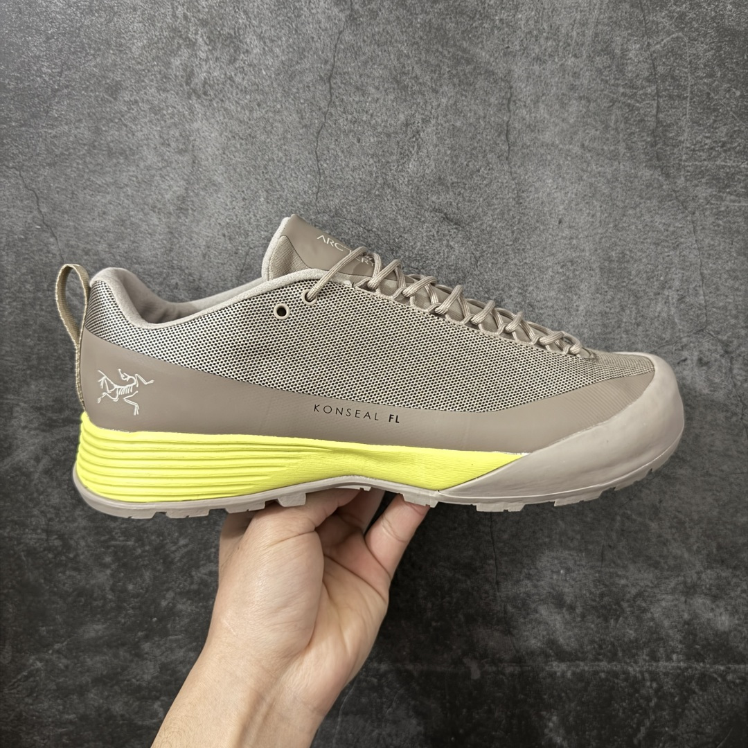 【正确版】Arcteryx始祖鸟 Konseal FL 运动舒适 防滑耐磨 低帮 户外功能鞋 独家原底面配置 全套原厂生产指令 内外盒标包装纸鞋带配件均同步公司 采用不开胶工艺 半个月内开胶直接换新 采用纯原材料 多处细节 9道工艺 跟Zp一致 防水防滑效果做到1/采用不开胶工艺 进口胶水 无异味细节没得说欢迎对比市面上的任何版本 尺码： 39 40 41 42 43 44 45-选品中心